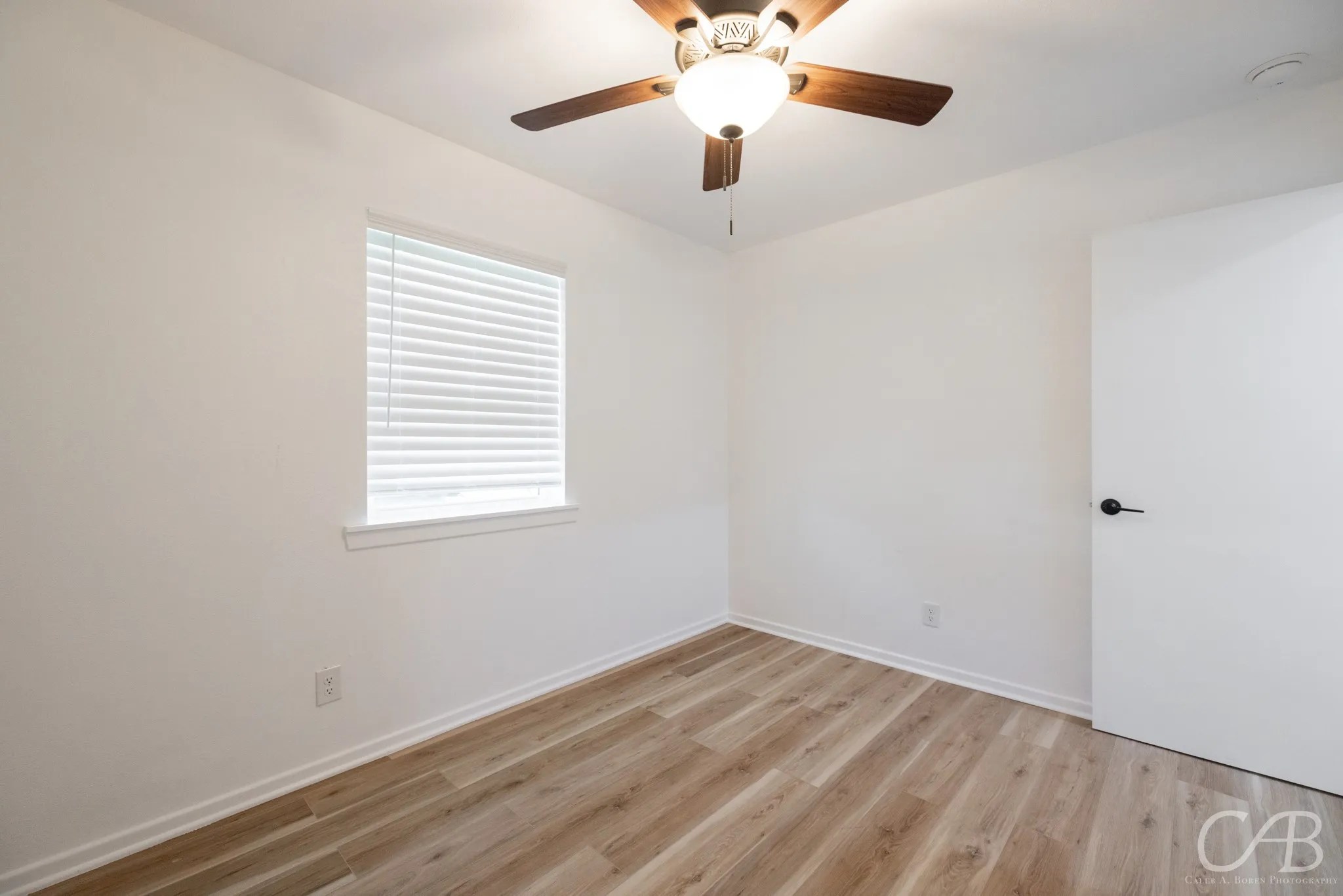 Single Family Residence For Rent in Taylor County , 2217 Bel Air Drive, Abilene, Texas 79603, 3 Bedroom, 2 Bathroom, Garage spaces, 1,248 Sqft, built in 1960, mls#21408041, Real Estate Agent in Abilene, Homes For Rent in Taylor county, Homes For Rent in Abilene, Realtor in Abilene Texas, Real Estate Brokerage Independent Realty Texas, Luminita Cordes Realtor