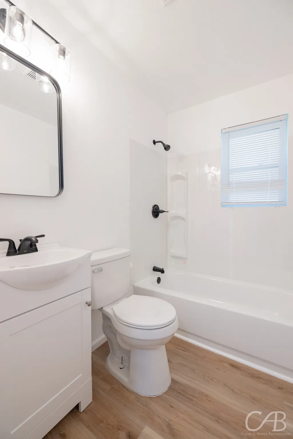 Single Family Residence For Rent in Taylor County , 2217 Bel Air Drive, Abilene, Texas 79603, 3 Bedroom, 2 Bathroom, Garage spaces, 1,248 Sqft, built in 1960, mls#21408041, Real Estate Agent in Abilene, Homes For Rent in Taylor county, Homes For Rent in Abilene, Realtor in Abilene Texas, Real Estate Brokerage Independent Realty Texas, Luminita Cordes Realtor