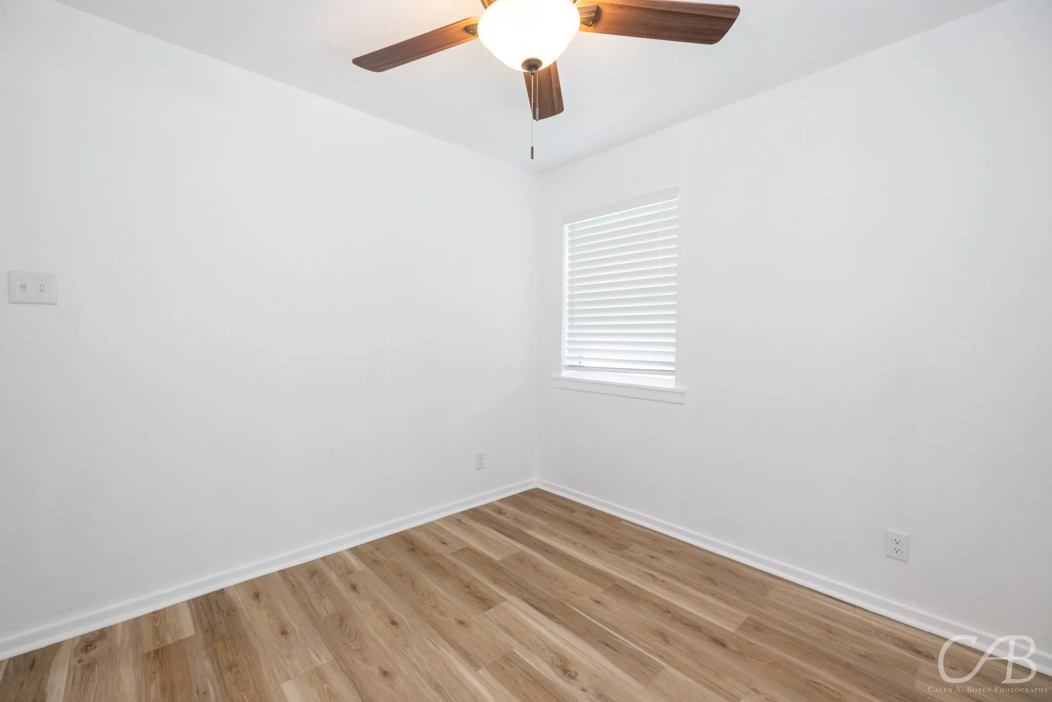 Single Family Residence For Rent in Taylor County , 2217 Bel Air Drive, Abilene, Texas 79603, 3 Bedroom, 2 Bathroom, Garage spaces, 1,248 Sqft, built in 1960, mls#21408041, Real Estate Agent in Abilene, Homes For Rent in Taylor county, Homes For Rent in Abilene, Realtor in Abilene Texas, Real Estate Brokerage Independent Realty Texas, Luminita Cordes Realtor