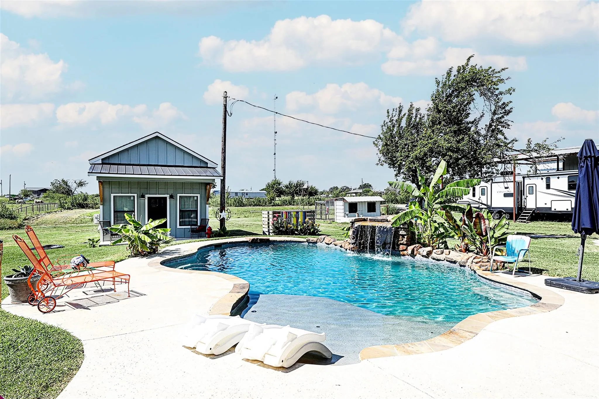 Single Family Residence For Sale in Montague County , 6591 Fm 1758, Bowie, Texas 76230, 3 Bedroom, 2 Bathroom, Garage spaces, 2,110 Sqft, built in 2023, mls#21326382, Real Estate Agent in Bowie, Homes For Sale in Montague county, Homes For Sale in Bowie, Realtor in Bowie Texas, Real Estate Brokerage Independent Realty Texas, Luminita Cordes Realtor