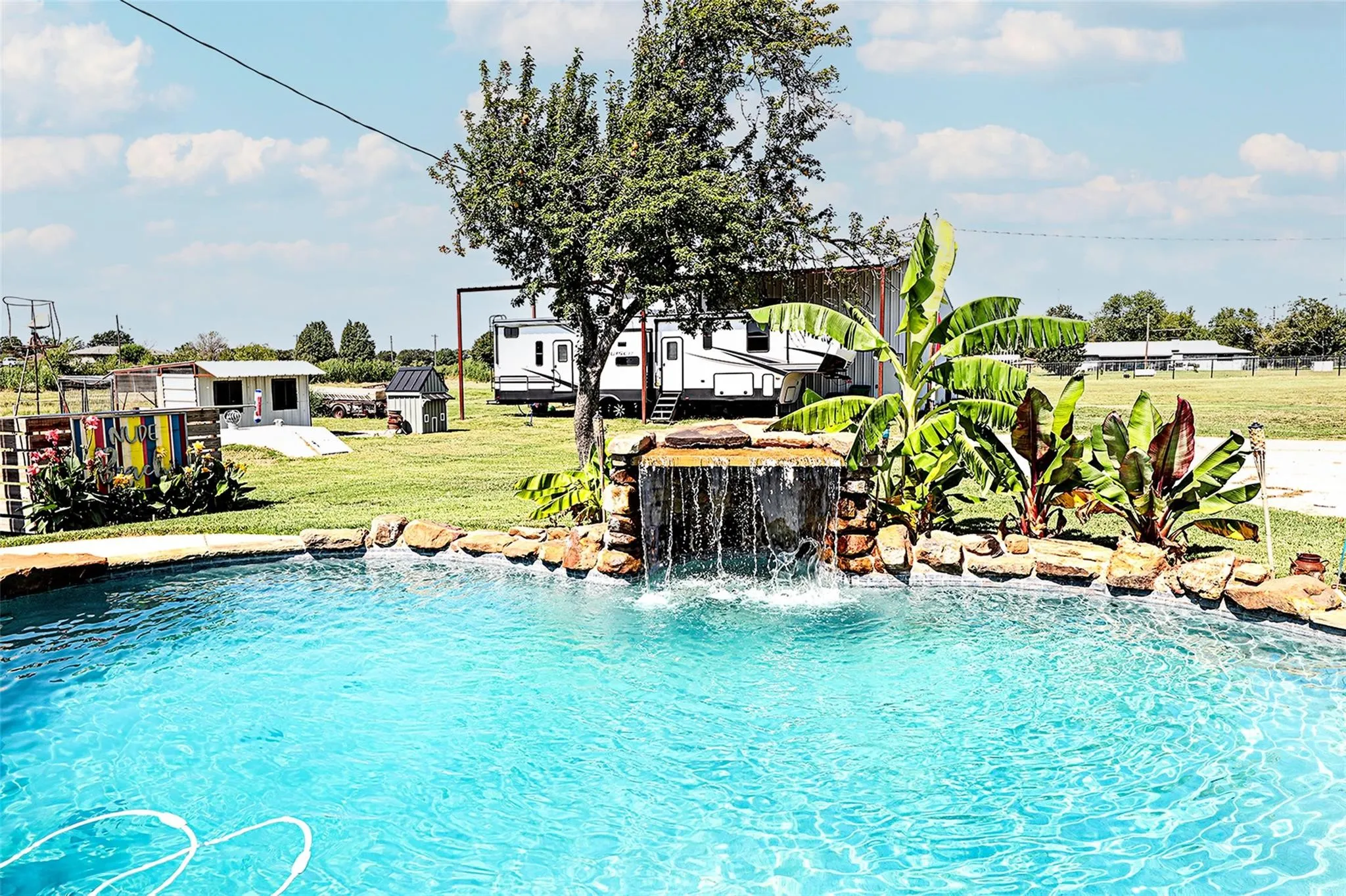 Single Family Residence For Sale in Montague County , 6591 Fm 1758, Bowie, Texas 76230, 3 Bedroom, 2 Bathroom, Garage spaces, 2,110 Sqft, built in 2023, mls#21326382, Real Estate Agent in Bowie, Homes For Sale in Montague county, Homes For Sale in Bowie, Realtor in Bowie Texas, Real Estate Brokerage Independent Realty Texas, Luminita Cordes Realtor