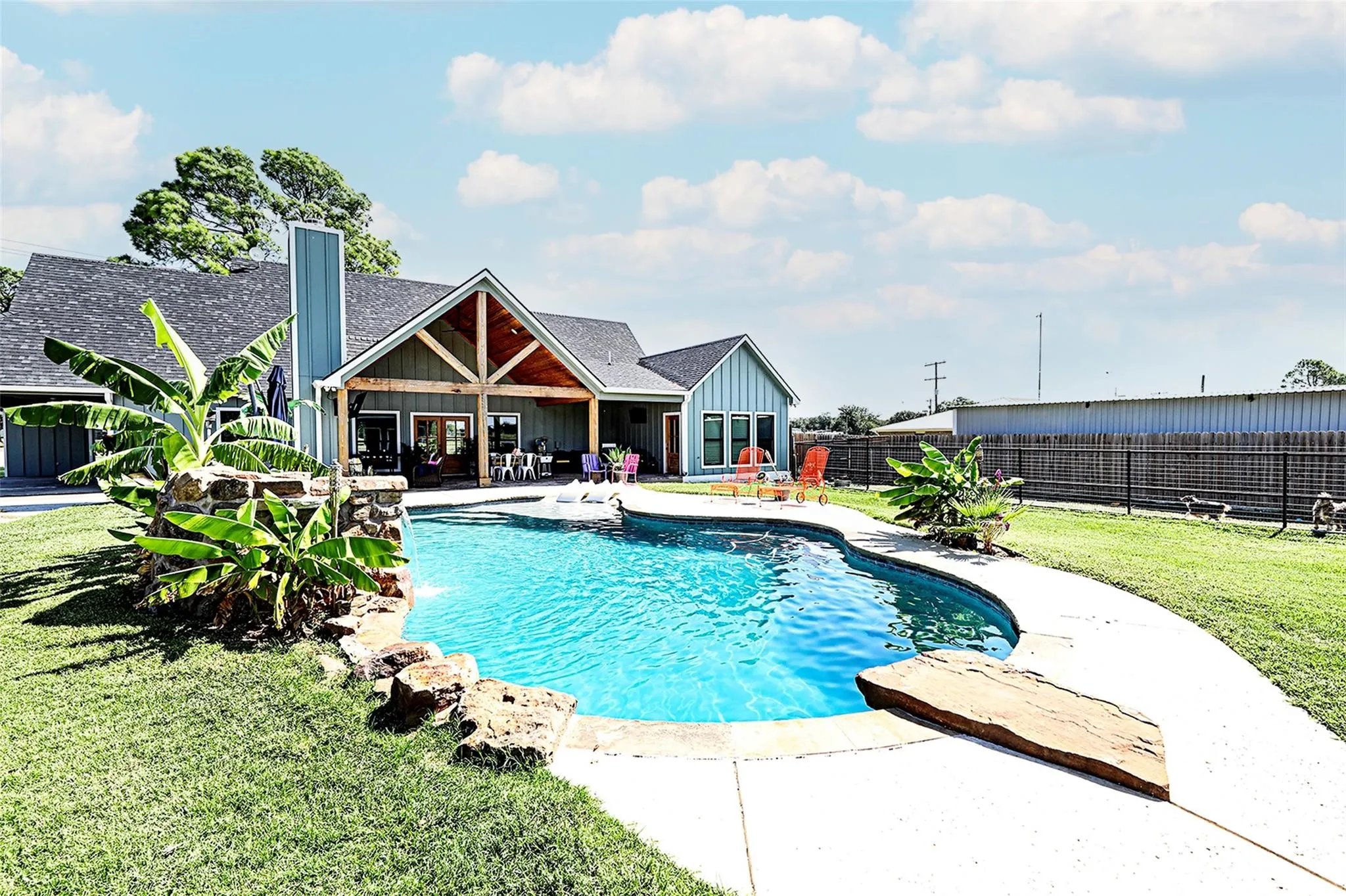 Single Family Residence For Sale in Montague County , 6591 Fm 1758, Bowie, Texas 76230, 3 Bedroom, 2 Bathroom, Garage spaces, 2,110 Sqft, built in 2023, mls#21326382, Real Estate Agent in Bowie, Homes For Sale in Montague county, Homes For Sale in Bowie, Realtor in Bowie Texas, Real Estate Brokerage Independent Realty Texas, Luminita Cordes Realtor