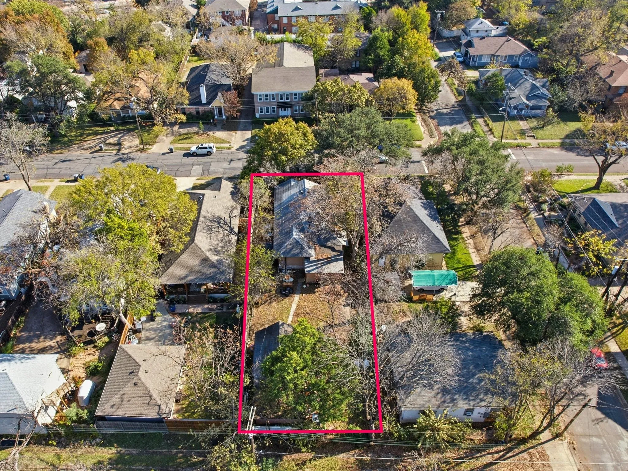 Single Family Residence For Sale in Dallas County , 6005 Worth Street, Dallas, Texas 75214, 3 Bedroom, 2 Bathroom, 2 Garage spaces, 1,428 Sqft, built in 1917, mls#21405851, Real Estate Agent in Dallas, Homes For Sale in Dallas county, Homes For Sale in Dallas, Realtor in Dallas Texas, Real Estate Brokerage Independent Realty Texas, Luminita Cordes Realtor