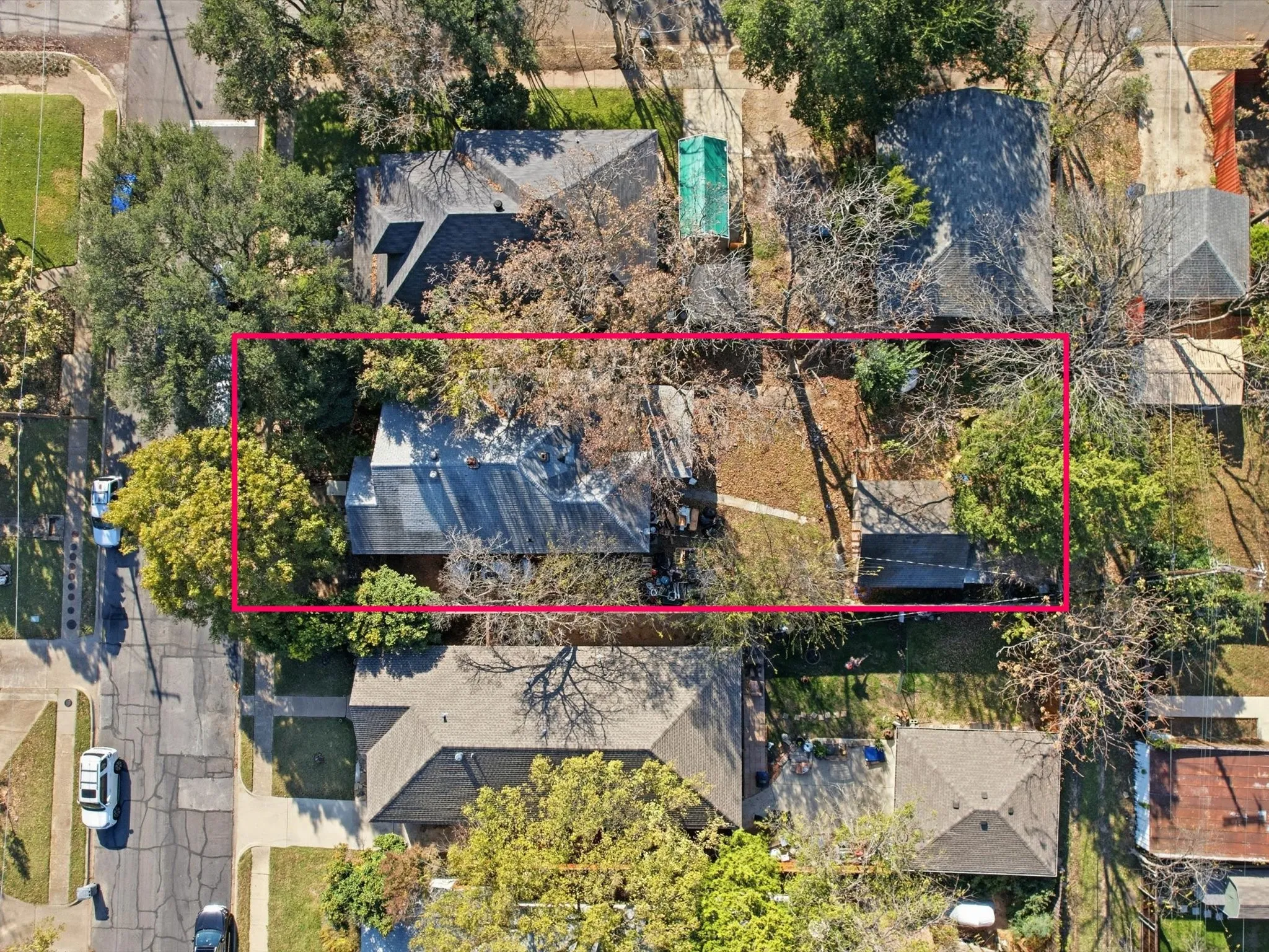 Single Family Residence For Sale in Dallas County , 6005 Worth Street, Dallas, Texas 75214, 3 Bedroom, 2 Bathroom, 2 Garage spaces, 1,428 Sqft, built in 1917, mls#21405851, Real Estate Agent in Dallas, Homes For Sale in Dallas county, Homes For Sale in Dallas, Realtor in Dallas Texas, Real Estate Brokerage Independent Realty Texas, Luminita Cordes Realtor