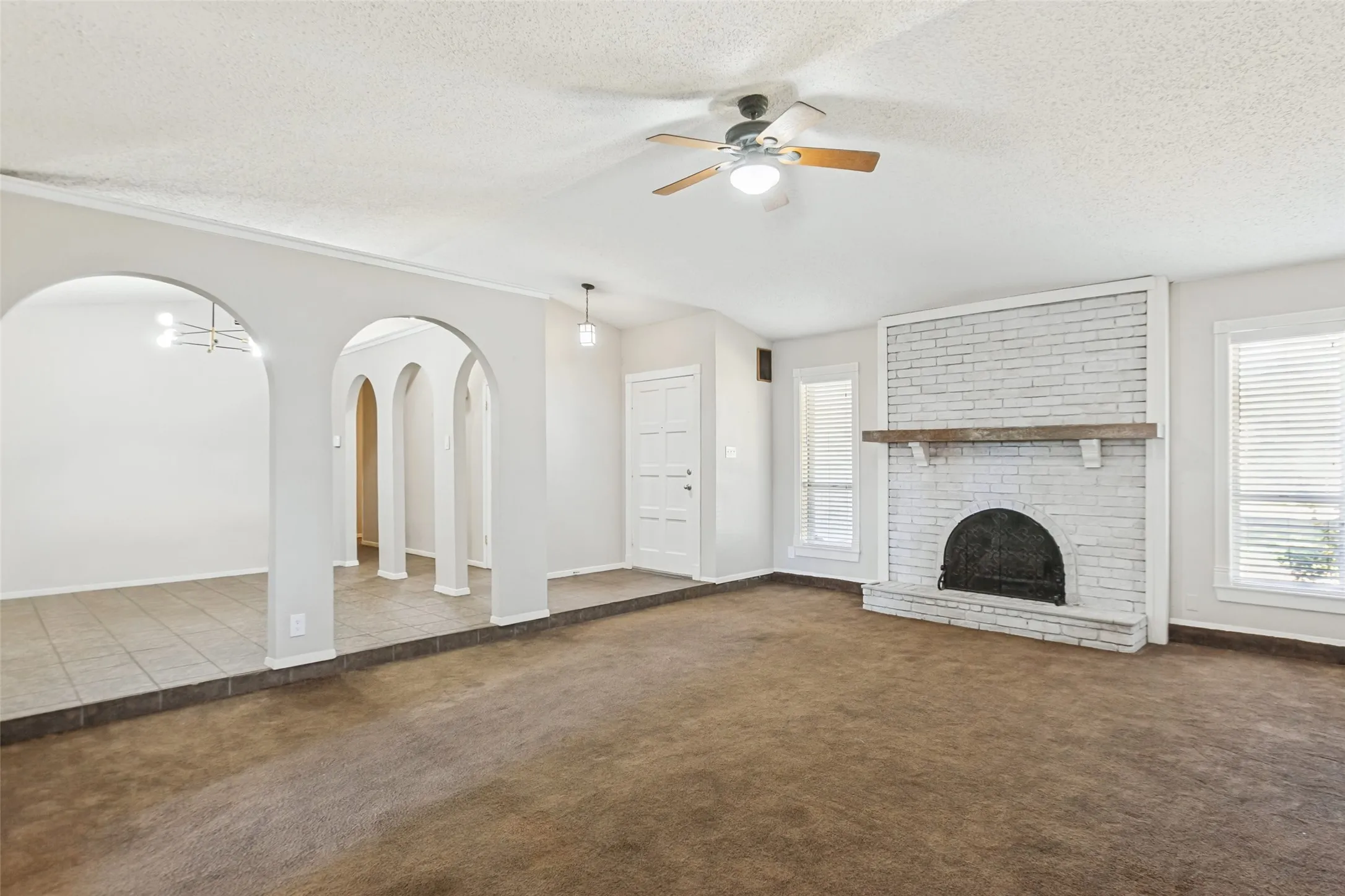 Single Family Residence For Rent in Dallas County , 1902 Richland Drive, Richardson, Texas 75081, 3 Bedroom, 2 Bathroom, 2 Garage spaces, 1,769 Sqft, built in 1973, mls#21406854, Real Estate Agent in Richardson, Homes For Rent in Dallas county, Homes For Rent in Richardson, Realtor in Richardson Texas, Real Estate Brokerage Independent Realty Texas, Luminita Cordes Realtor