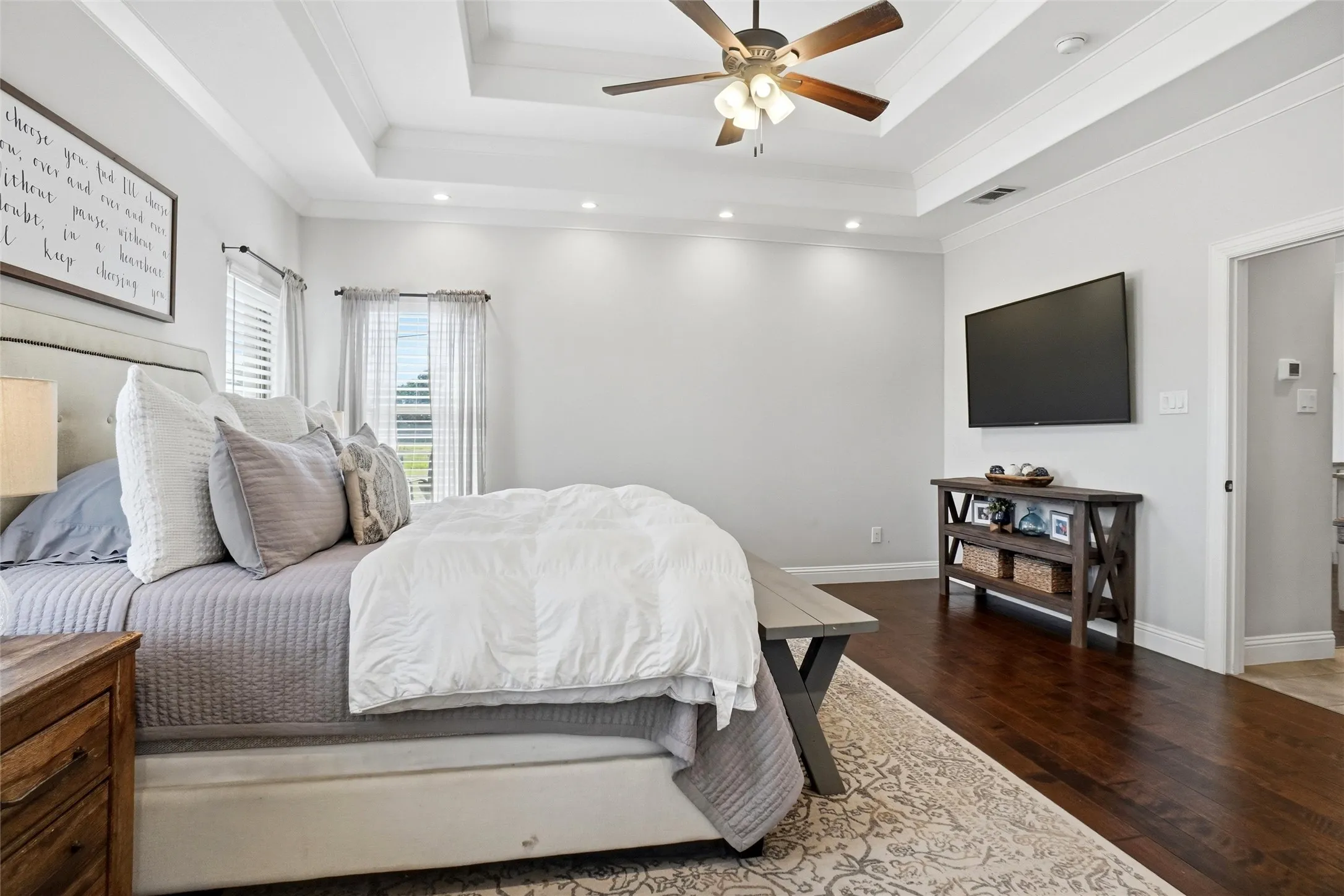 Single Family Residence For Sale in Kaufman County , 135 Smith Lane, Combine, Texas 75159, 4 Bedroom, 3 Bathroom, 2 Garage spaces, 2,424 Sqft, built in 2019, mls#21407959, Real Estate Agent in Combine, Homes For Sale in Kaufman county, Homes For Sale in Combine, Realtor in Combine Texas, Real Estate Brokerage Independent Realty Texas, Luminita Cordes Realtor
