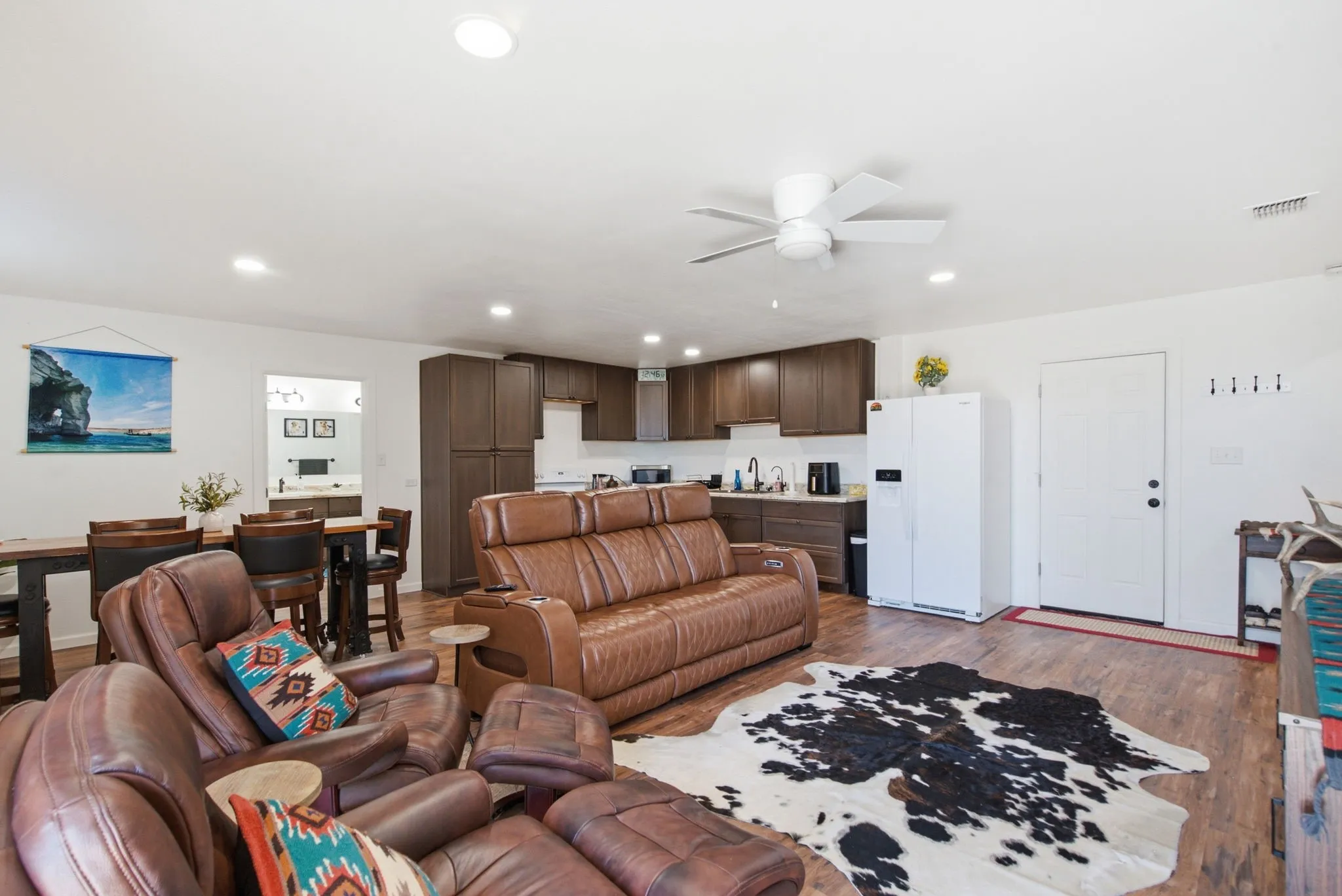 Single Family Residence For Sale in Comanche County , 1926 County Road 333, Dublin, Texas 76446, 2 Bedroom, 1 Bathroom, Garage spaces, 1,100 Sqft, built in 2019, mls#21405814, Real Estate Agent in Dublin, Homes For Sale in Comanche county, Homes For Sale in Dublin, Realtor in Dublin Texas, Real Estate Brokerage Independent Realty Texas, Luminita Cordes Realtor