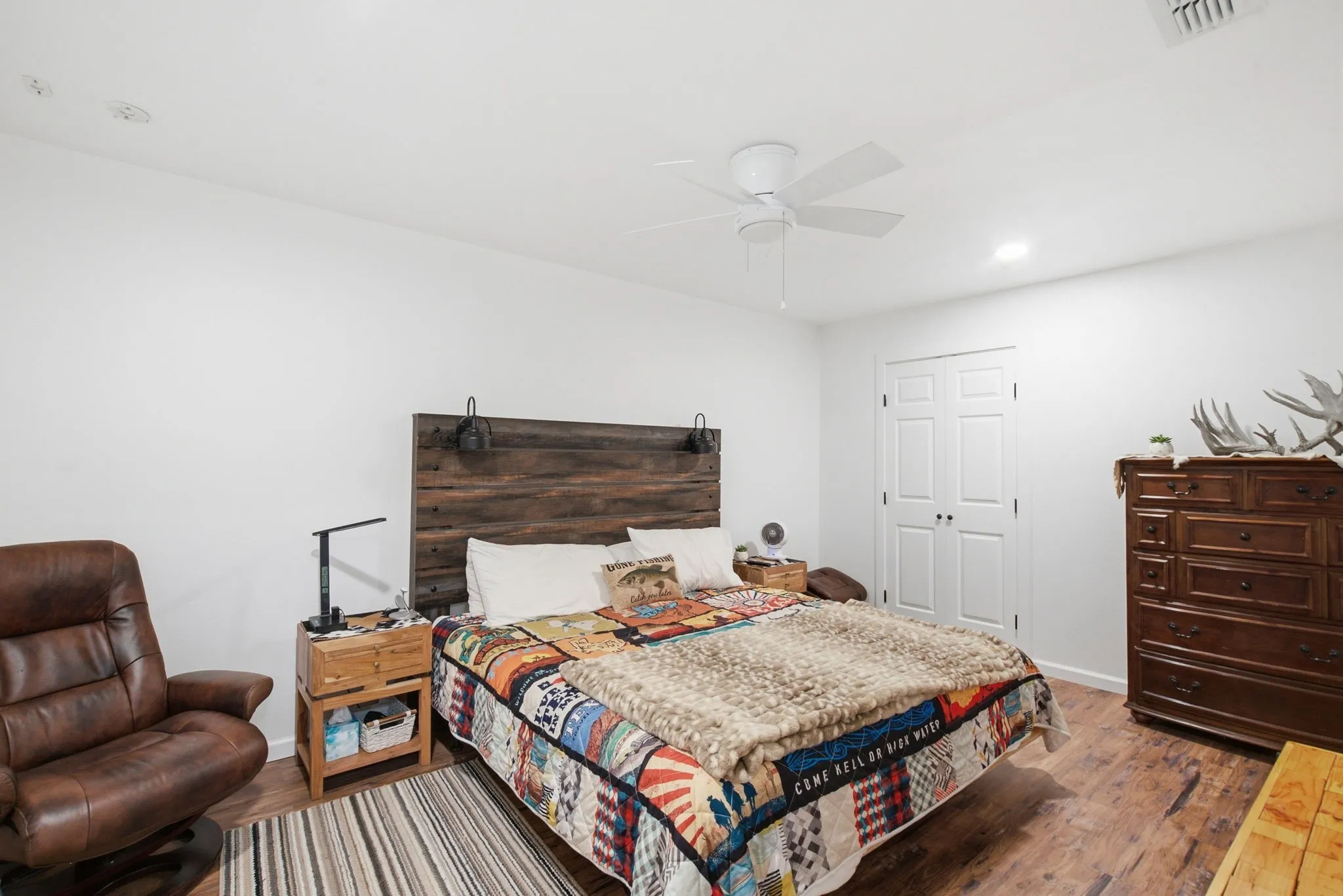 Single Family Residence For Sale in Comanche County , 1926 County Road 333, Dublin, Texas 76446, 2 Bedroom, 1 Bathroom, Garage spaces, 1,100 Sqft, built in 2019, mls#21405814, Real Estate Agent in Dublin, Homes For Sale in Comanche county, Homes For Sale in Dublin, Realtor in Dublin Texas, Real Estate Brokerage Independent Realty Texas, Luminita Cordes Realtor