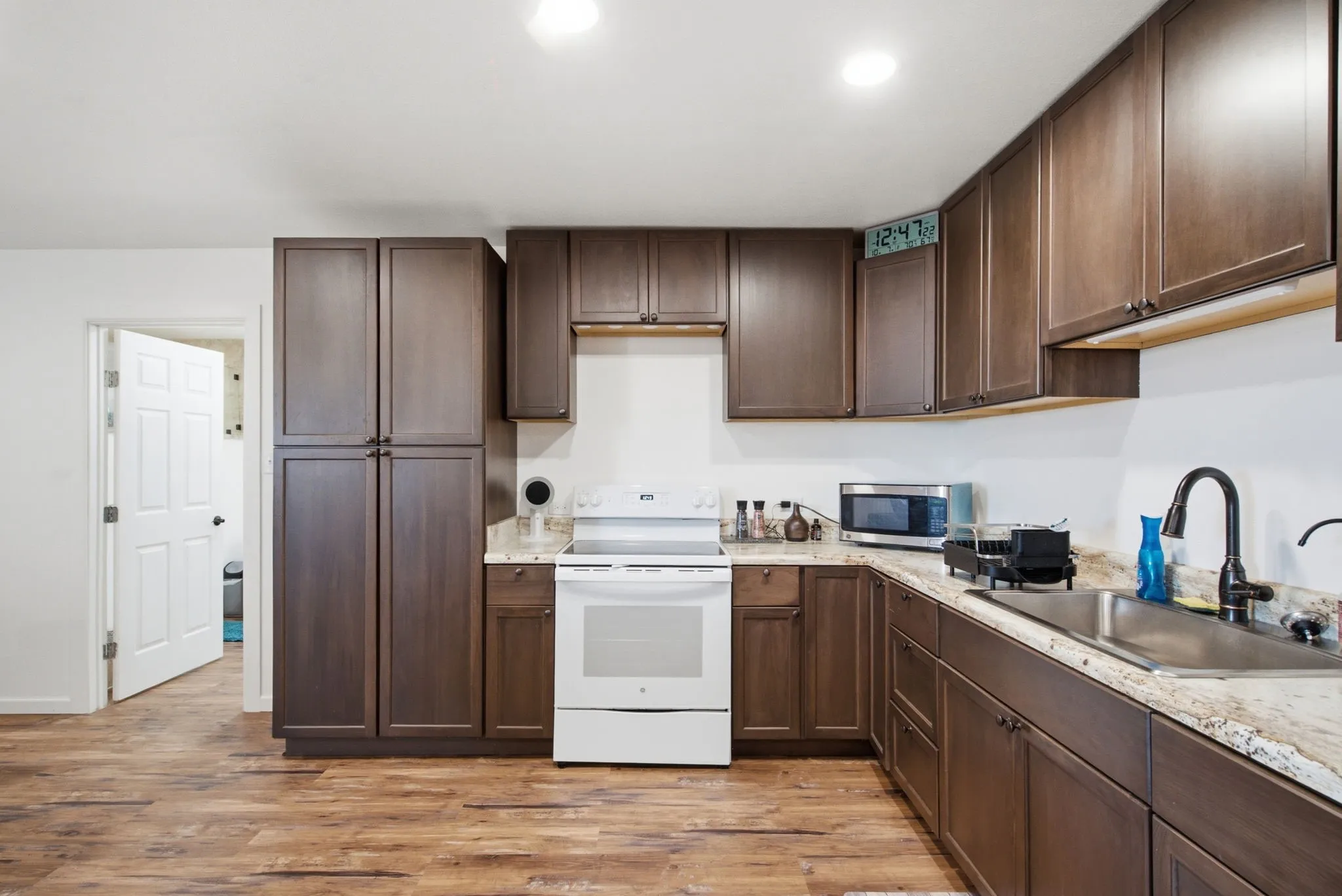 Single Family Residence For Sale in Comanche County , 1926 County Road 333, Dublin, Texas 76446, 2 Bedroom, 1 Bathroom, Garage spaces, 1,100 Sqft, built in 2019, mls#21405814, Real Estate Agent in Dublin, Homes For Sale in Comanche county, Homes For Sale in Dublin, Realtor in Dublin Texas, Real Estate Brokerage Independent Realty Texas, Luminita Cordes Realtor