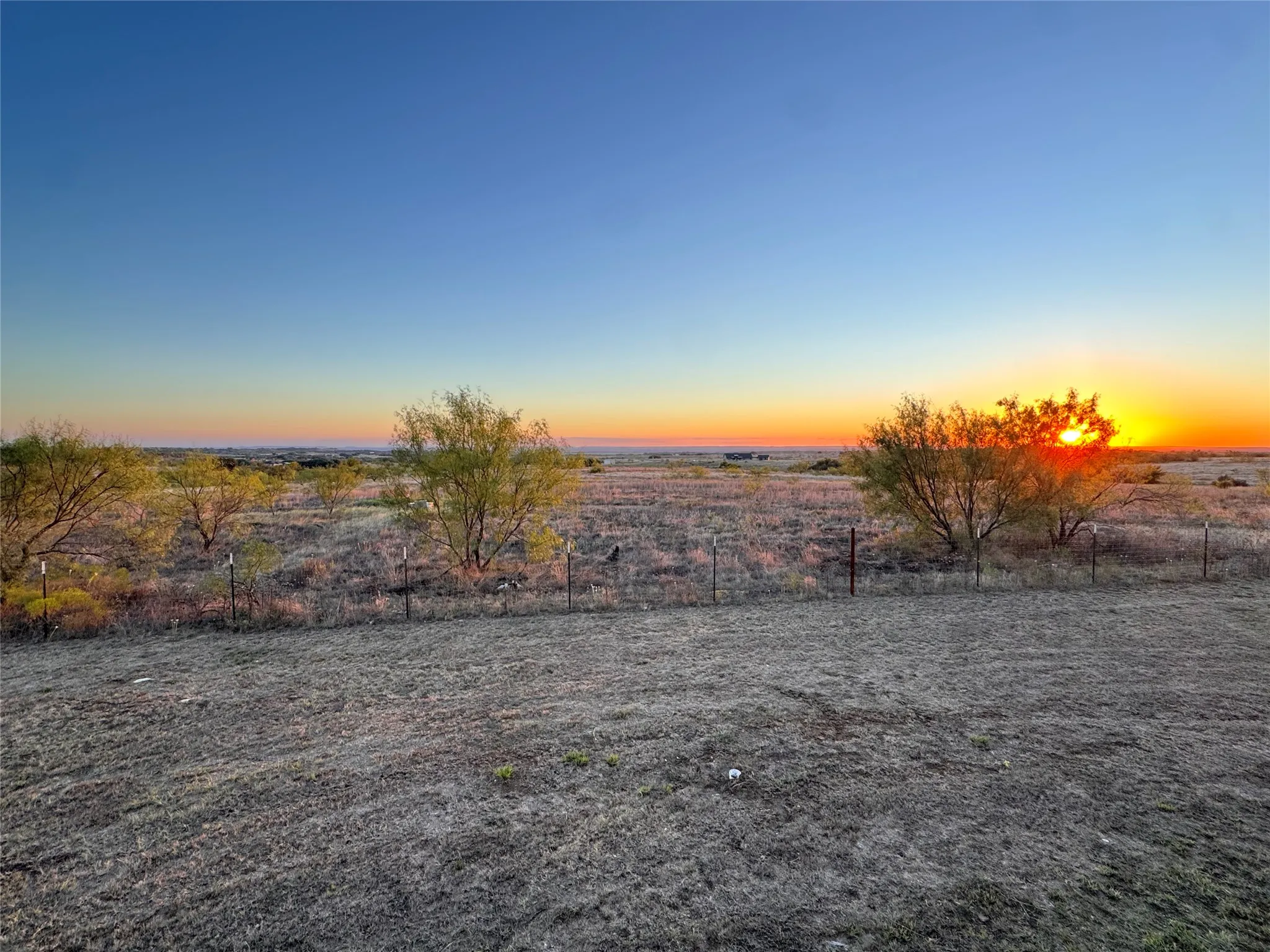 Single Family Residence For Sale in Comanche County , 1926 County Road 333, Dublin, Texas 76446, 2 Bedroom, 1 Bathroom, Garage spaces, 1,100 Sqft, built in 2019, mls#21405814, Real Estate Agent in Dublin, Homes For Sale in Comanche county, Homes For Sale in Dublin, Realtor in Dublin Texas, Real Estate Brokerage Independent Realty Texas, Luminita Cordes Realtor