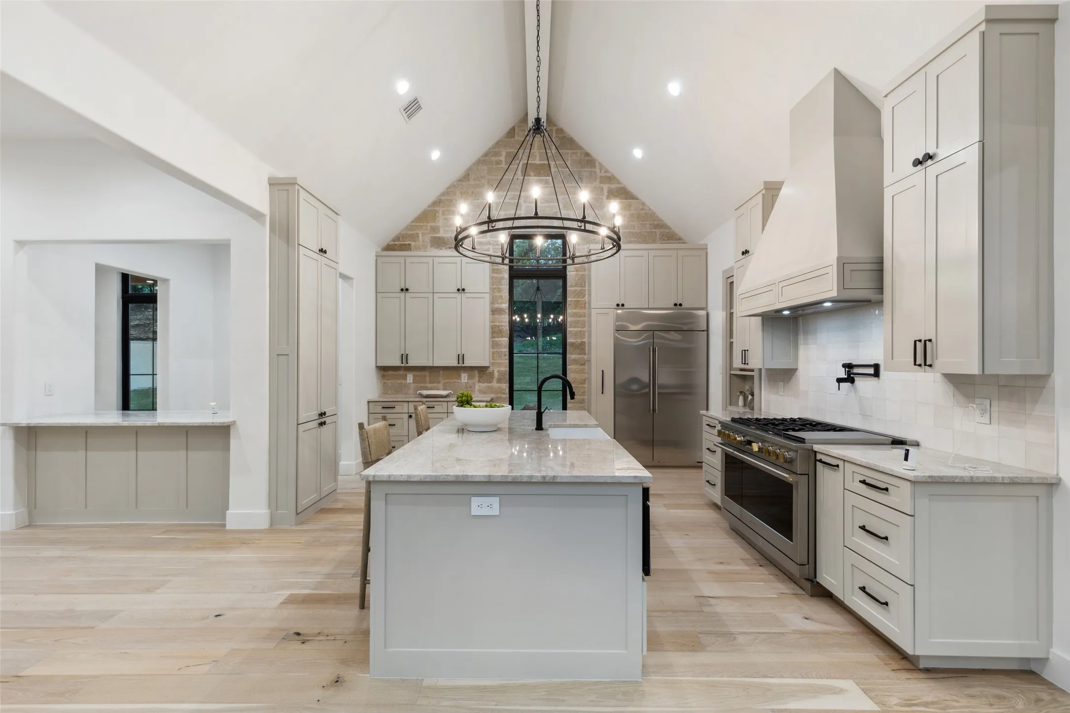 Single Family Residence For Sale in Parker County , 700 Cactus Rio Drive, Weatherford, Texas 76087, 5 Bedroom, 5 Bathroom, 3 Garage spaces, 7,019 Sqft, built in 2023, mls#21407962, Real Estate Agent in Weatherford, Homes For Sale in Parker county, Homes For Sale in Weatherford, Realtor in Weatherford Texas, Real Estate Brokerage Independent Realty Texas, Luminita Cordes Realtor
