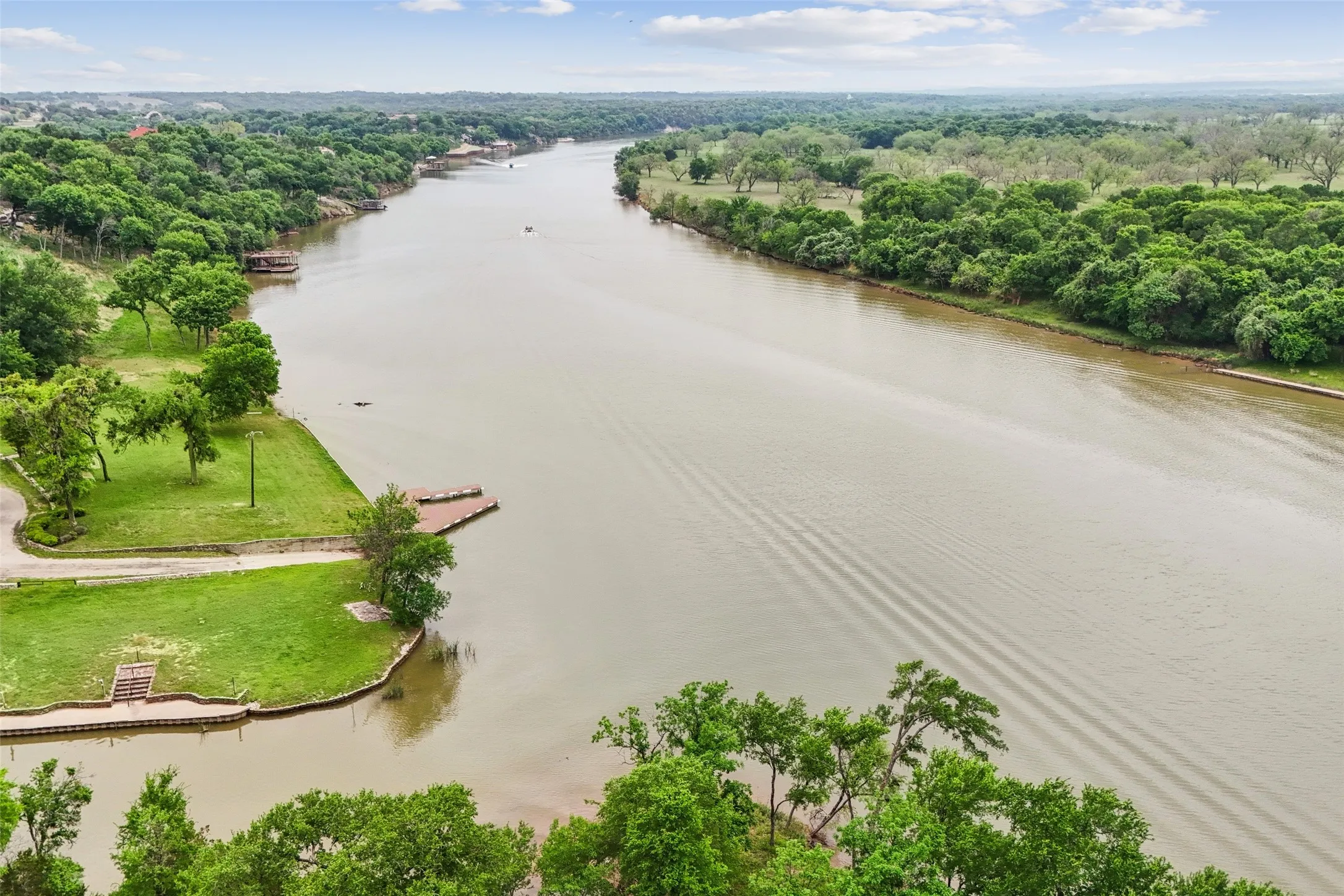 Single Family Residence For Sale in Parker County , 700 Cactus Rio Drive, Weatherford, Texas 76087, 5 Bedroom, 5 Bathroom, 3 Garage spaces, 7,019 Sqft, built in 2023, mls#21407962, Real Estate Agent in Weatherford, Homes For Sale in Parker county, Homes For Sale in Weatherford, Realtor in Weatherford Texas, Real Estate Brokerage Independent Realty Texas, Luminita Cordes Realtor
