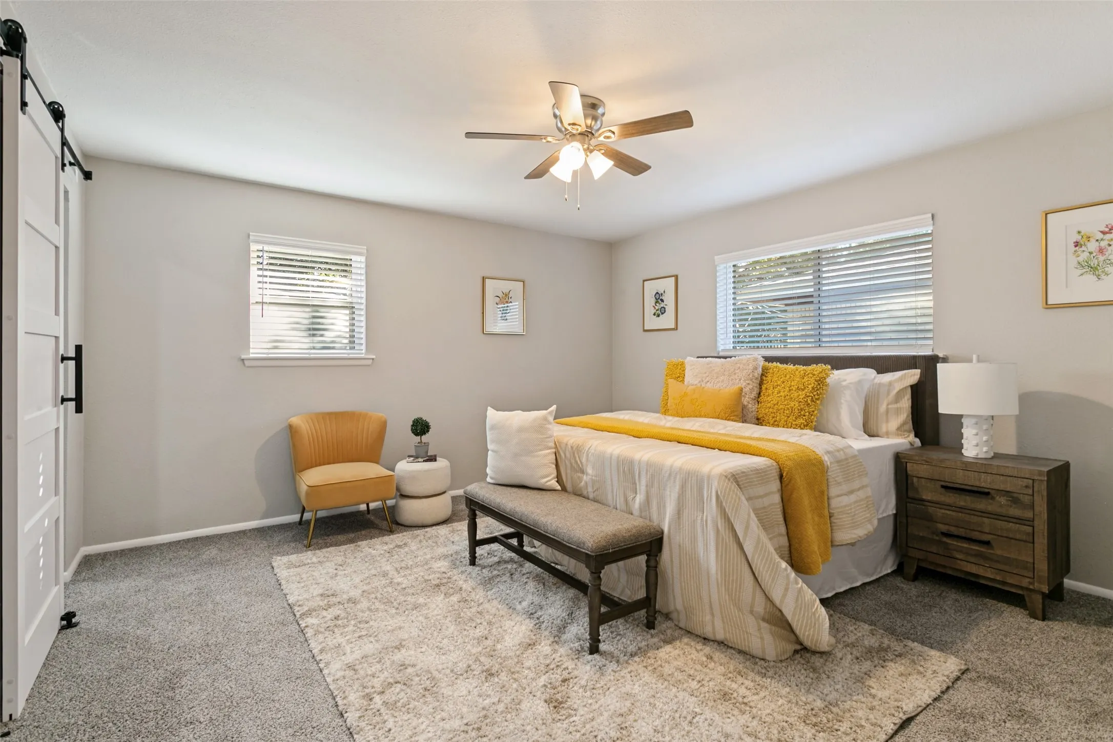 Single Family Residence For Sale in Tarrant County , 1124 Norwood Drive, Hurst, Texas 76053, 3 Bedroom, 2 Bathroom, 2 Garage spaces, 1,546 Sqft, built in 1959, mls#21408075, Real Estate Agent in Hurst, Homes For Sale in Tarrant county, Homes For Sale in Hurst, Realtor in Hurst Texas, Real Estate Brokerage Independent Realty Texas, Luminita Cordes Realtor