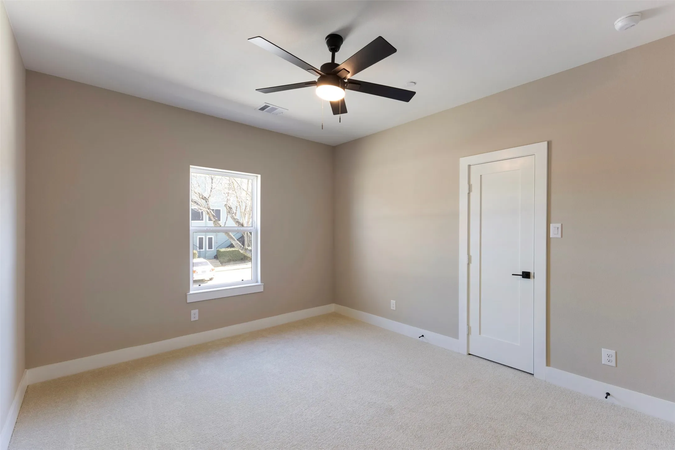Townhouse For Rent in Dallas County , 2382 Usman Drive, Irving, Texas 75062, 3 Bedroom, 3 Bathroom, 2 Garage spaces, 2,092 Sqft, built in 2024, mls#21408085, Real Estate Agent in Irving, Homes For Rent in Dallas county, Homes For Rent in Irving, Realtor in Irving Texas, Real Estate Brokerage Independent Realty Texas, Luminita Cordes Realtor
