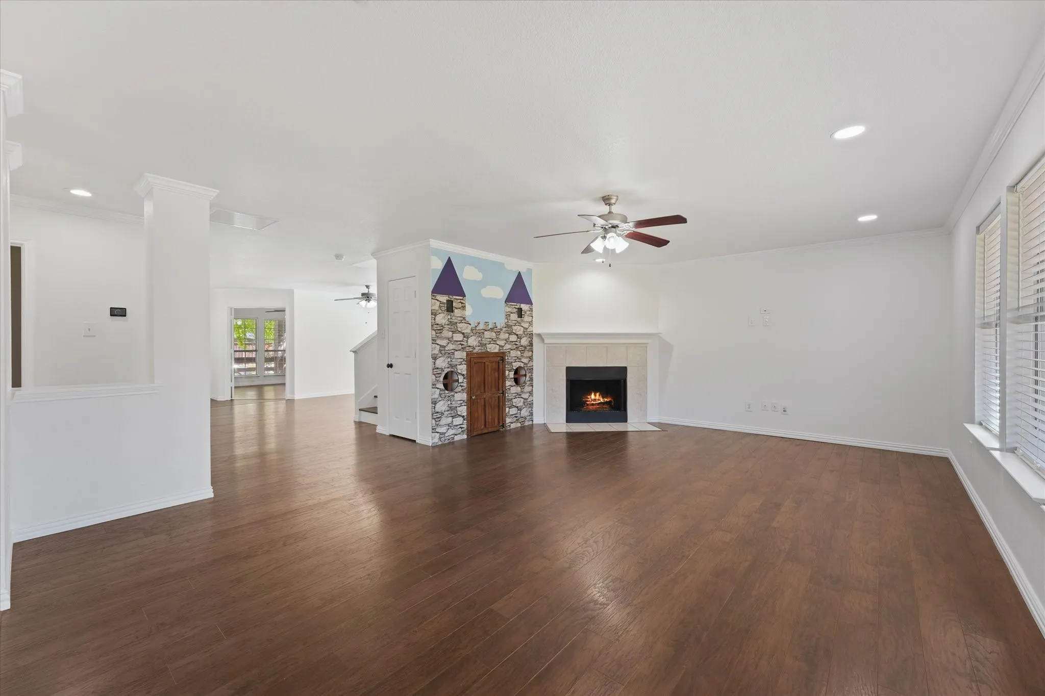 Single Family Residence For Sale in Dallas County , 3609 Redstart Drive, Mesquite, Texas 75181, 4 Bedroom, 3 Bathroom, 2 Garage spaces, 3,087 Sqft, built in 2005, mls#21406640, Real Estate Agent in Mesquite, Homes For Sale in Dallas county, Homes For Sale in Mesquite, Realtor in Mesquite Texas, Real Estate Brokerage Independent Realty Texas, Luminita Cordes Realtor