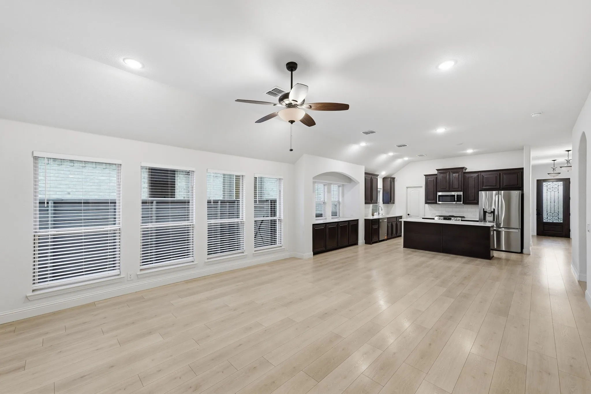 Single Family Residence For Rent in Denton County , 7428 Wispy Willow Lane, Little Elm, Texas 76227, 4 Bedroom, 3 Bathroom, 2 Garage spaces, 2,454 Sqft, built in 2021, mls#21408078, Real Estate Agent in Little Elm, Homes For Rent in Denton county, Homes For Rent in Little Elm, Realtor in Little Elm Texas, Real Estate Brokerage Independent Realty Texas, Luminita Cordes Realtor