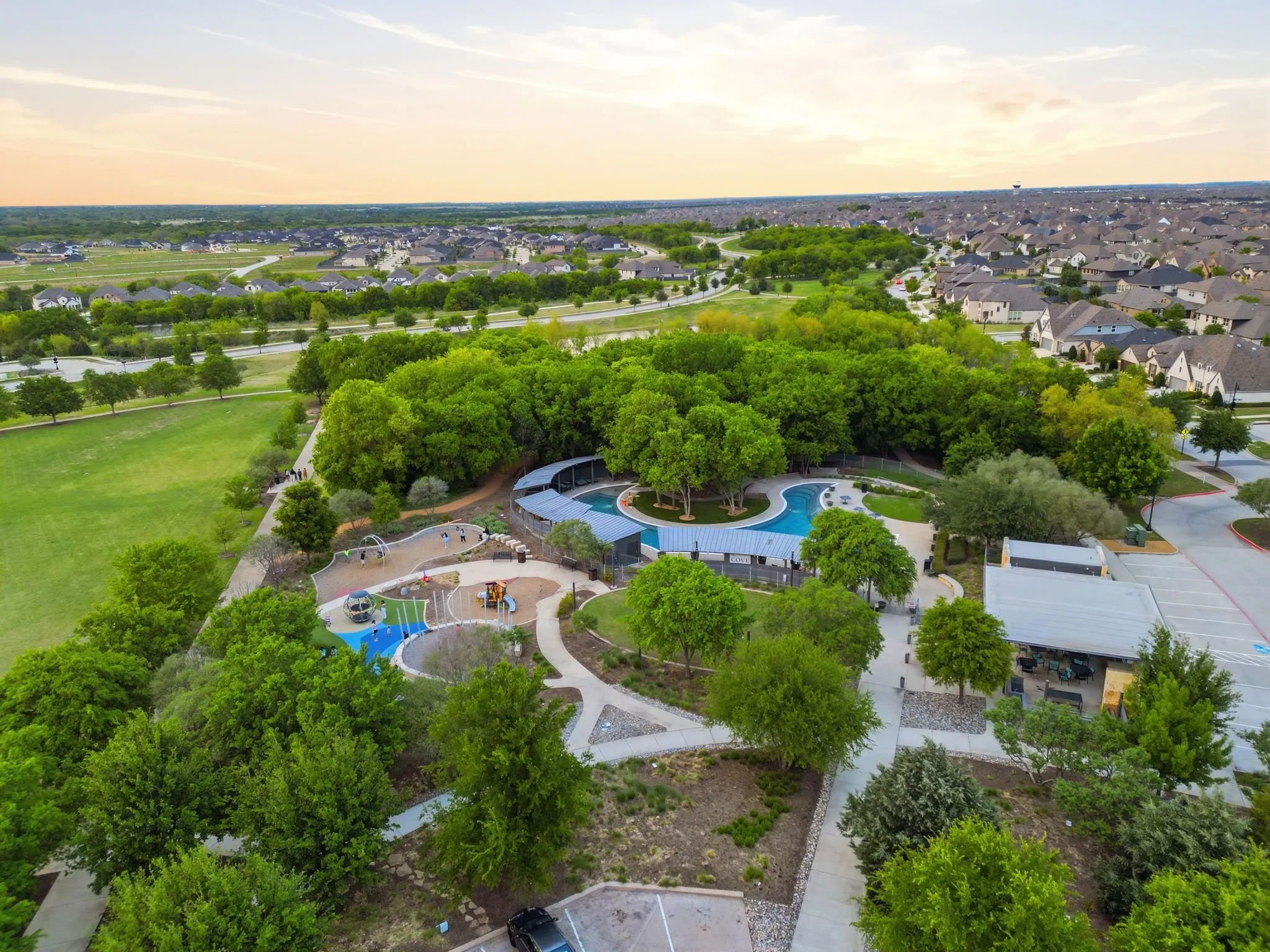 Single Family Residence For Rent in Denton County , 7428 Wispy Willow Lane, Little Elm, Texas 76227, 4 Bedroom, 3 Bathroom, 2 Garage spaces, 2,454 Sqft, built in 2021, mls#21408078, Real Estate Agent in Little Elm, Homes For Rent in Denton county, Homes For Rent in Little Elm, Realtor in Little Elm Texas, Real Estate Brokerage Independent Realty Texas, Luminita Cordes Realtor