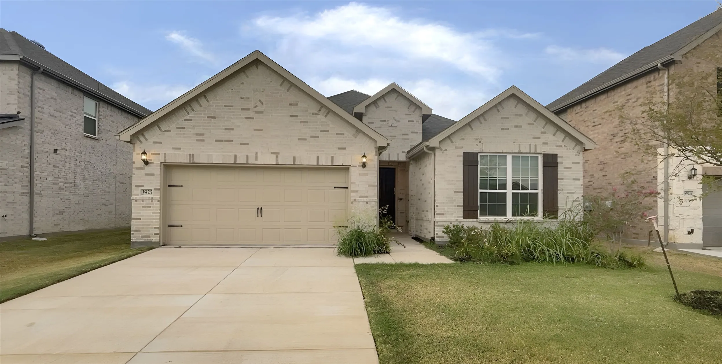 Single Family Residence For Sale