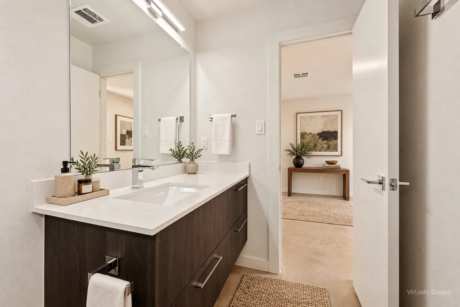 En suite bathroom