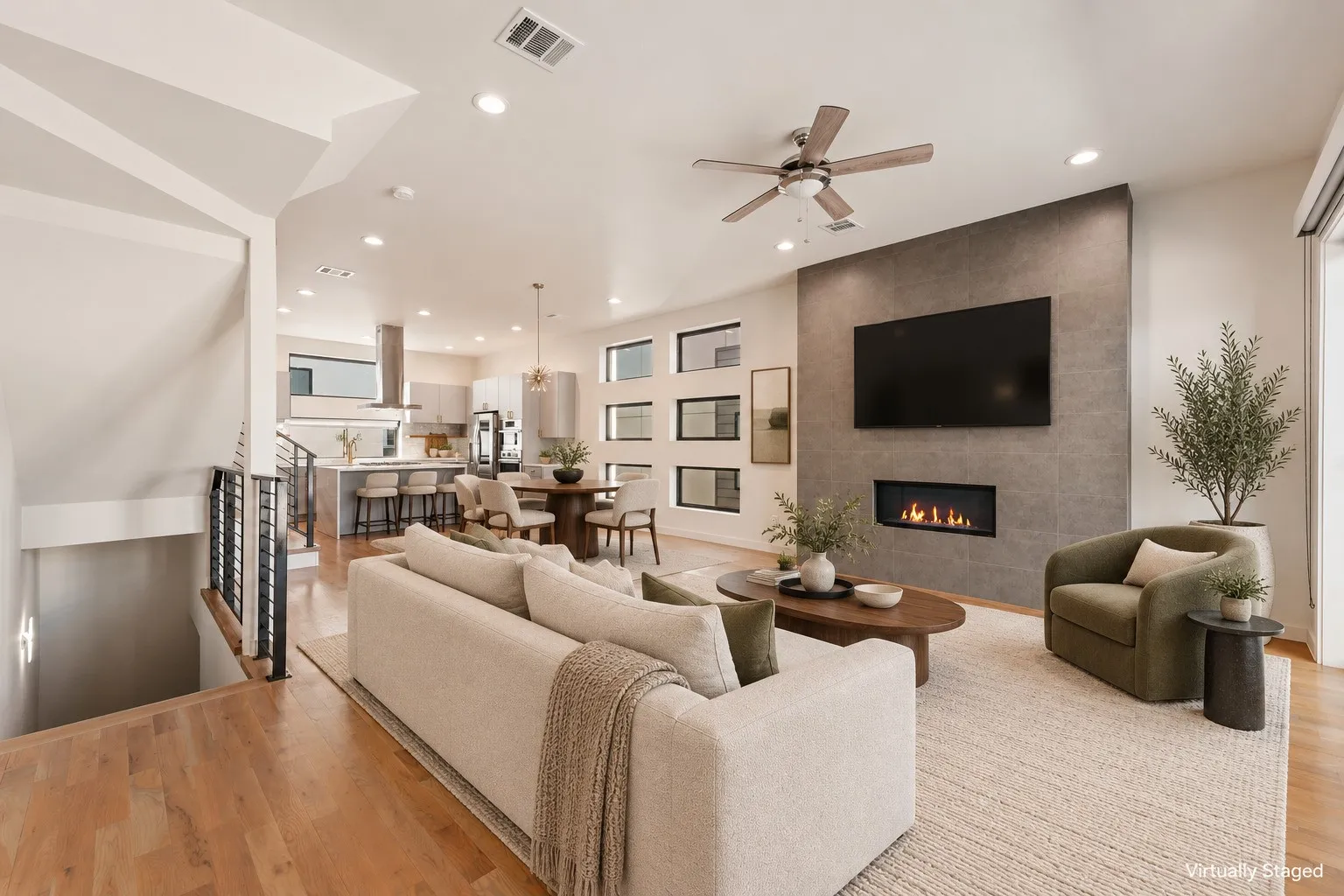 Single Family Residence For Sale in Dallas County , 4217 Munger Avenue, Dallas, Texas 75204, 3 Bedroom, 4 Bathroom, 2 Garage spaces, 1,978 Sqft, built in 2019, mls#21405982, Real Estate Agent in Dallas, Homes For Sale in Dallas county, Homes For Sale in Dallas, Realtor in Dallas Texas, Real Estate Brokerage Independent Realty Texas, Luminita Cordes Realtor