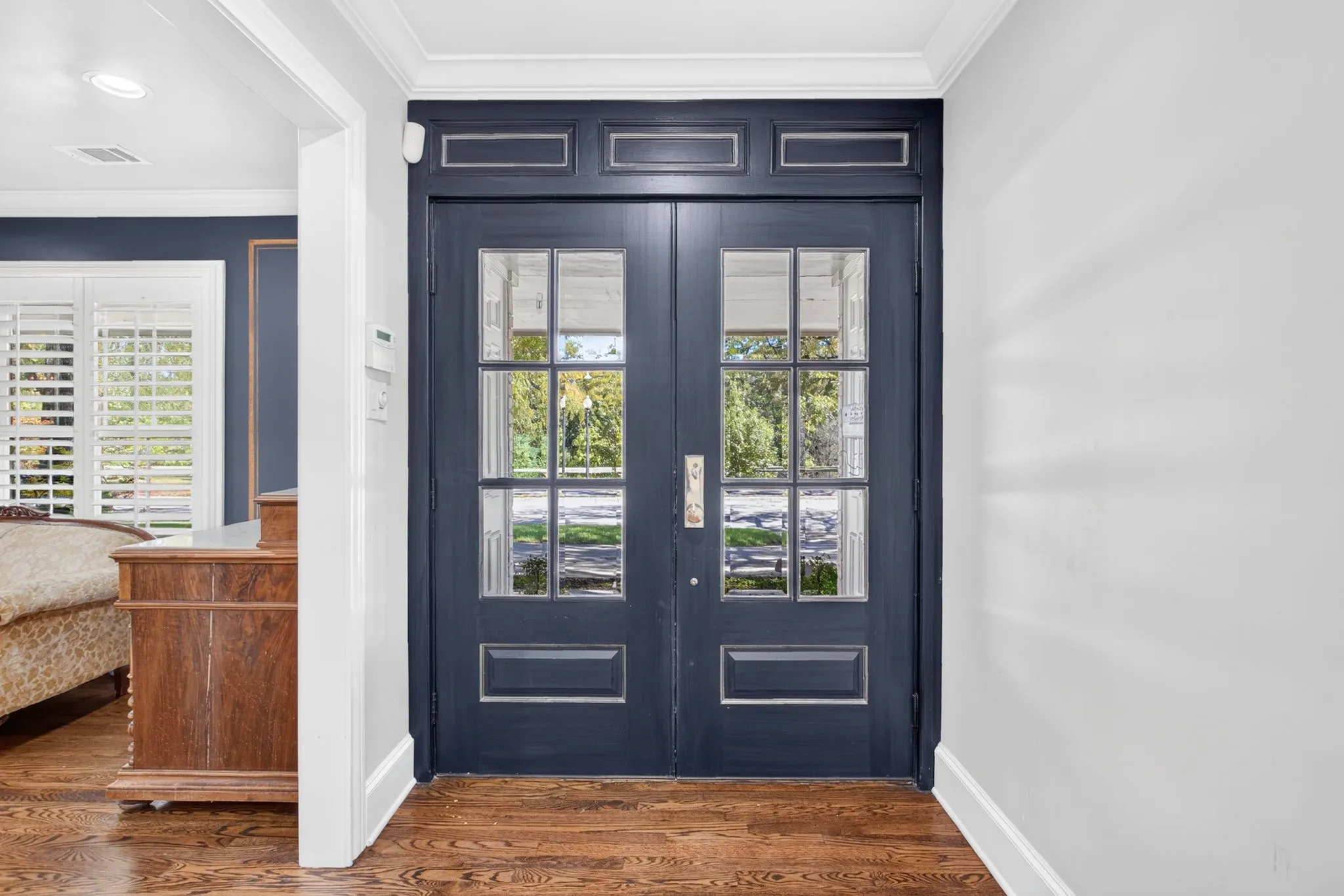 Single Family Residence For Sale in Tarrant County , 3804 Overton Park Drive W, Fort Worth, Texas 76109, 5 Bedroom, 5 Bathroom, 2 Garage spaces, 4,972 Sqft, built in 1959, mls#21406715, Real Estate Agent in Fort Worth, Homes For Sale in Tarrant county, Homes For Sale in Fort Worth, Realtor in Fort Worth Texas, Real Estate Brokerage Independent Realty Texas, Luminita Cordes Realtor