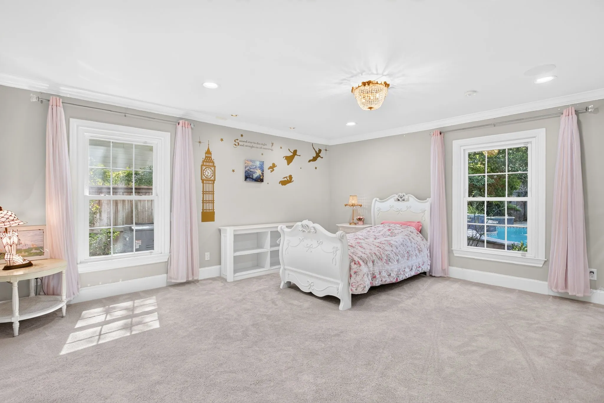 Single Family Residence For Sale in Tarrant County , 3804 Overton Park Drive W, Fort Worth, Texas 76109, 5 Bedroom, 5 Bathroom, 2 Garage spaces, 4,972 Sqft, built in 1959, mls#21406715, Real Estate Agent in Fort Worth, Homes For Sale in Tarrant county, Homes For Sale in Fort Worth, Realtor in Fort Worth Texas, Real Estate Brokerage Independent Realty Texas, Luminita Cordes Realtor