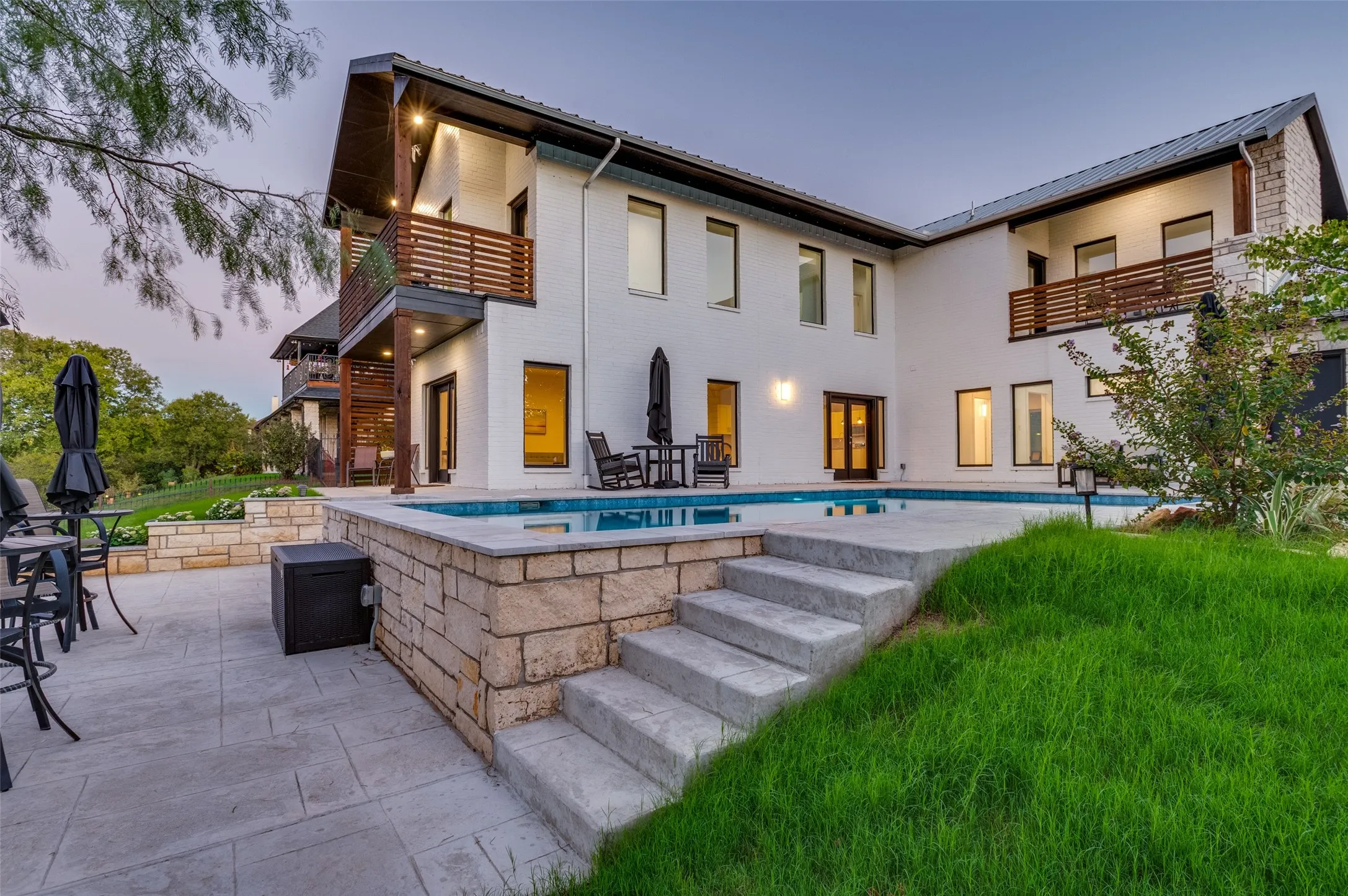 Single Family Residence For Sale in Dallas County , 1115 Moonlight Bay Drive, Grand Prairie, Texas 75104, 3 Bedroom, 3 Bathroom, 2 Garage spaces, 2,743 Sqft, built in 2019, mls#21407989, Real Estate Agent in Grand Prairie, Homes For Sale in Dallas county, Homes For Sale in Grand Prairie, Realtor in Grand Prairie Texas, Real Estate Brokerage Independent Realty Texas, Luminita Cordes Realtor