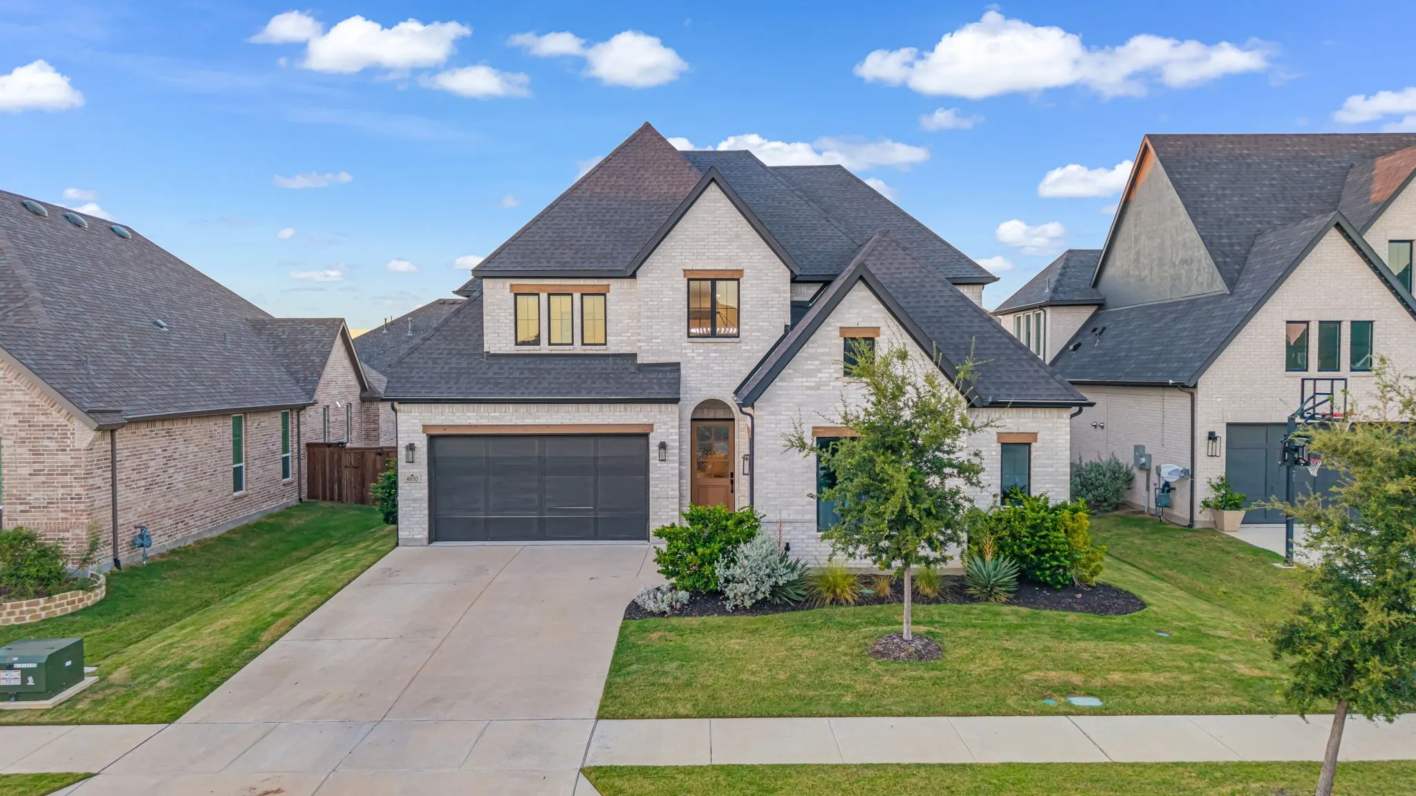 Single Family Residence For Sale in Denton County , 4610 Mayfield Drive, Prosper, Texas 75078, 4 Bedroom, 4 Bathroom, 3 Garage spaces, 3,532 Sqft, built in 2023, mls#21408018, Real Estate Agent in Prosper, Homes For Sale in Denton county, Homes For Sale in Prosper, Realtor in Prosper Texas, Real Estate Brokerage Independent Realty Texas, Luminita Cordes Realtor