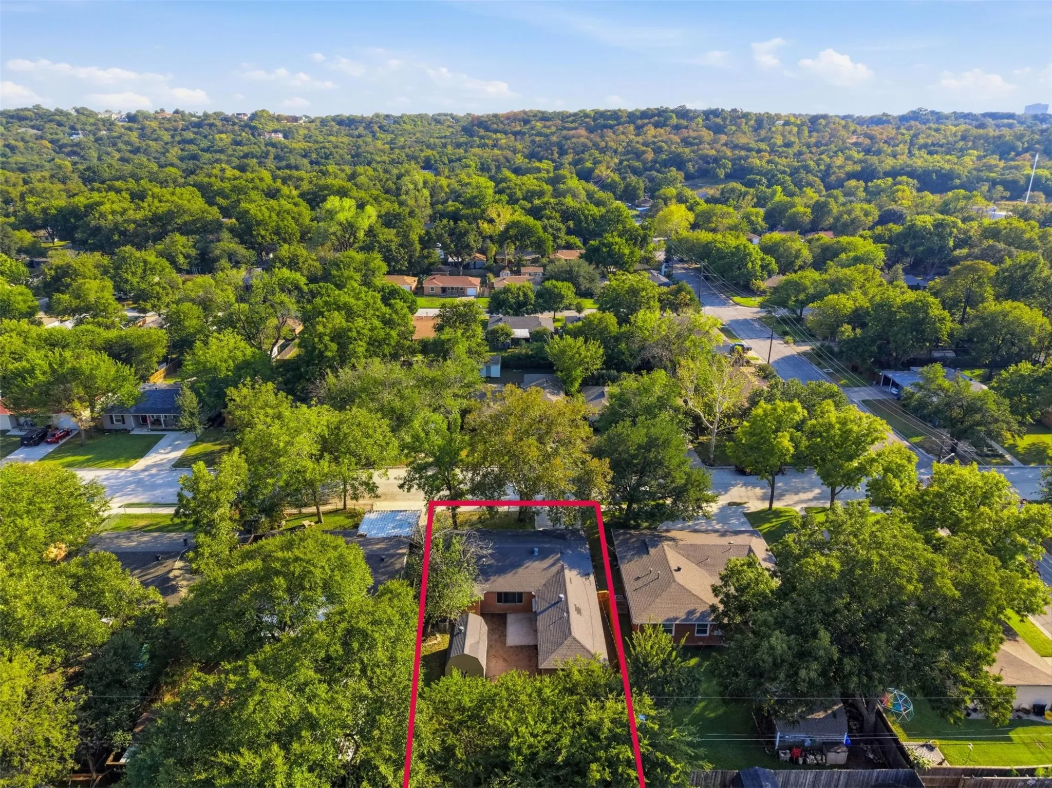Single Family Residence For Sale in Tarrant County , 5432 Volder Drive, Fort Worth, Texas 76114, 3 Bedroom, 2 Bathroom, 1 Garage spaces, 1,790 Sqft, built in 1955, mls#21399886, Real Estate Agent in Fort Worth, Homes For Sale in Tarrant county, Homes For Sale in Fort Worth, Realtor in Fort Worth Texas, Real Estate Brokerage Independent Realty Texas, Luminita Cordes Realtor