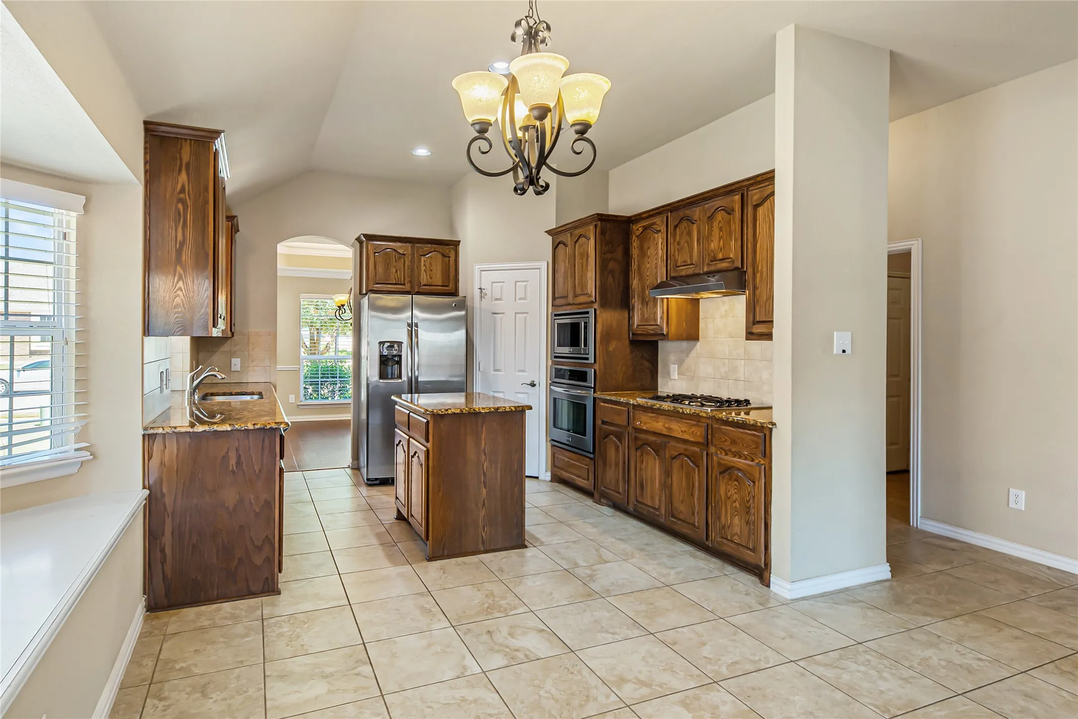 Single Family Residence For Rent in Denton County , 928 Wellington Drive, Lewisville, Texas 75067, 3 Bedroom, 2 Bathroom, 2 Garage spaces, 1,736 Sqft, built in 2013, mls#21408108, Real Estate Agent in Lewisville, Homes For Rent in Denton county, Homes For Rent in Lewisville, Realtor in Lewisville Texas, Real Estate Brokerage Independent Realty Texas, Luminita Cordes Realtor