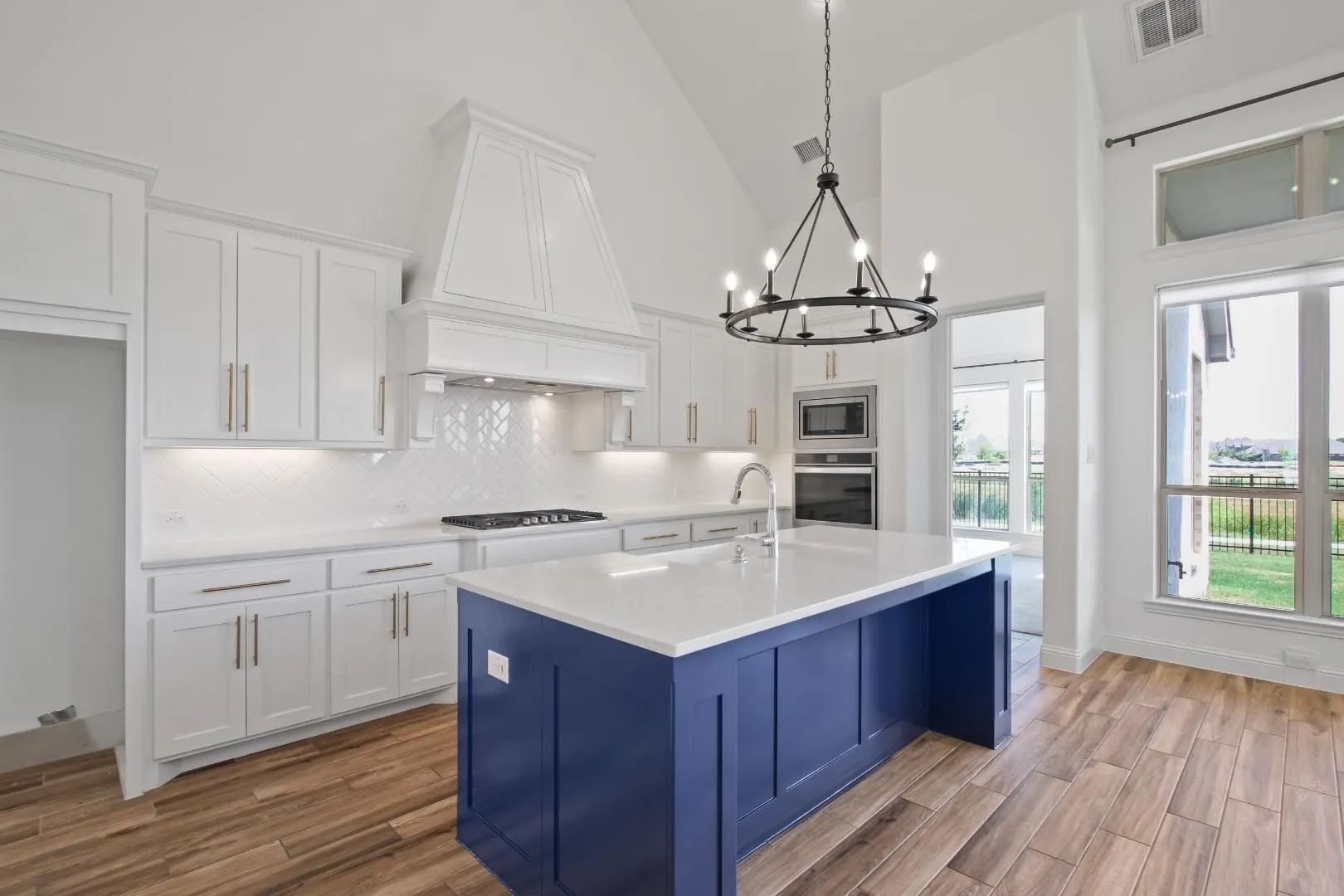 Single Family Residence For Rent in Collin County , 774 Corner Post Path, Celina, Texas 75009, 4 Bedroom, 4 Bathroom, 2 Garage spaces, 3,446 Sqft, built in 2019, mls#21407953, Real Estate Agent in Celina, Homes For Rent in Collin county, Homes For Rent in Celina, Realtor in Celina Texas, Real Estate Brokerage Independent Realty Texas, Luminita Cordes Realtor