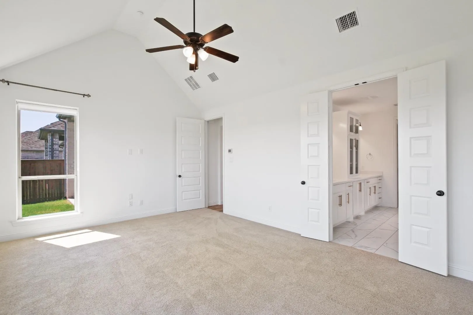 Single Family Residence For Rent in Collin County , 774 Corner Post Path, Celina, Texas 75009, 4 Bedroom, 4 Bathroom, 2 Garage spaces, 3,446 Sqft, built in 2019, mls#21407953, Real Estate Agent in Celina, Homes For Rent in Collin county, Homes For Rent in Celina, Realtor in Celina Texas, Real Estate Brokerage Independent Realty Texas, Luminita Cordes Realtor