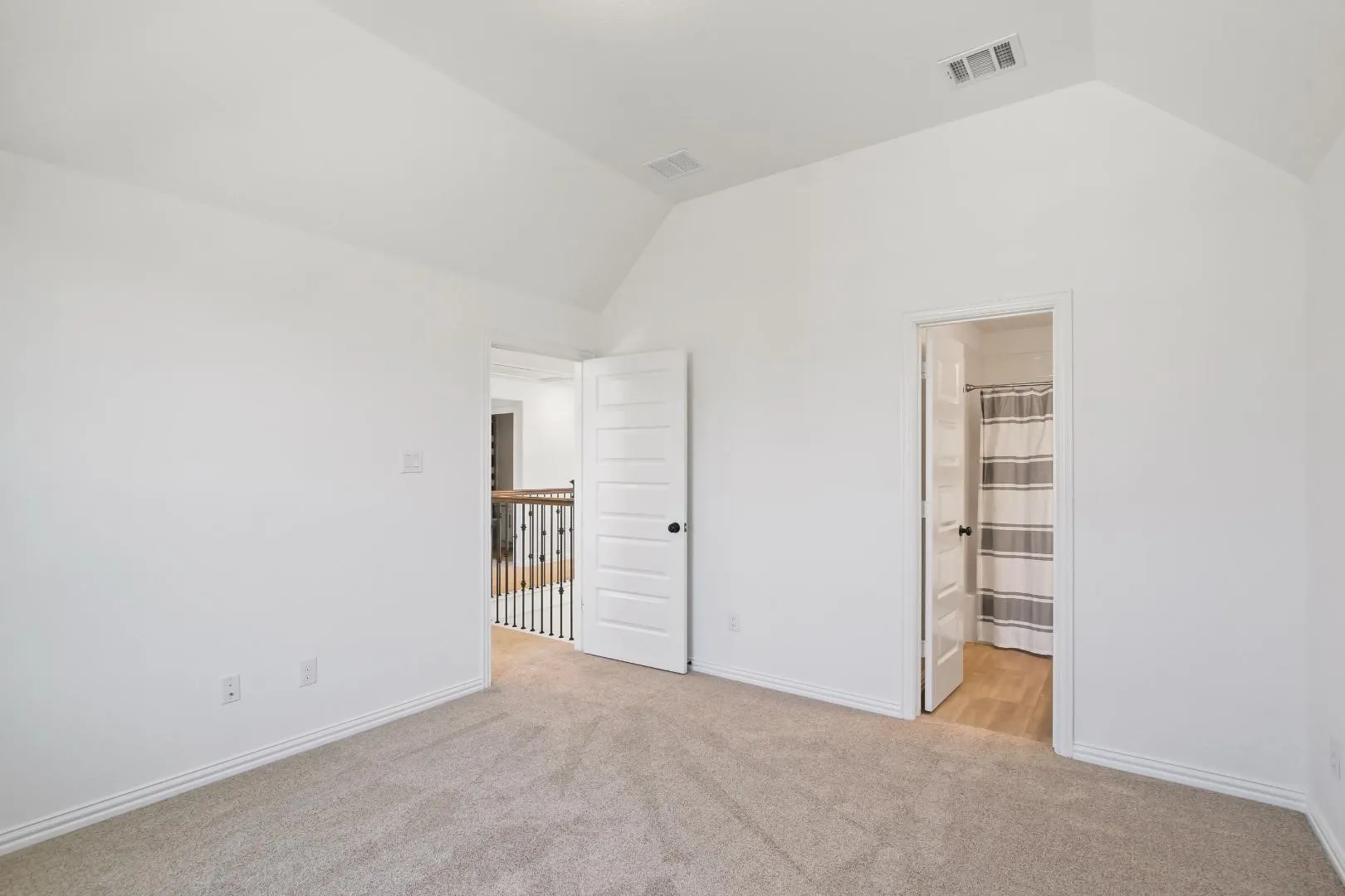 Single Family Residence For Rent in Collin County , 774 Corner Post Path, Celina, Texas 75009, 4 Bedroom, 4 Bathroom, 2 Garage spaces, 3,446 Sqft, built in 2019, mls#21407953, Real Estate Agent in Celina, Homes For Rent in Collin county, Homes For Rent in Celina, Realtor in Celina Texas, Real Estate Brokerage Independent Realty Texas, Luminita Cordes Realtor