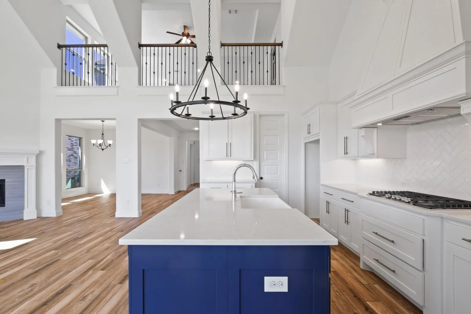 Single Family Residence For Rent in Collin County , 774 Corner Post Path, Celina, Texas 75009, 4 Bedroom, 4 Bathroom, 2 Garage spaces, 3,446 Sqft, built in 2019, mls#21407953, Real Estate Agent in Celina, Homes For Rent in Collin county, Homes For Rent in Celina, Realtor in Celina Texas, Real Estate Brokerage Independent Realty Texas, Luminita Cordes Realtor