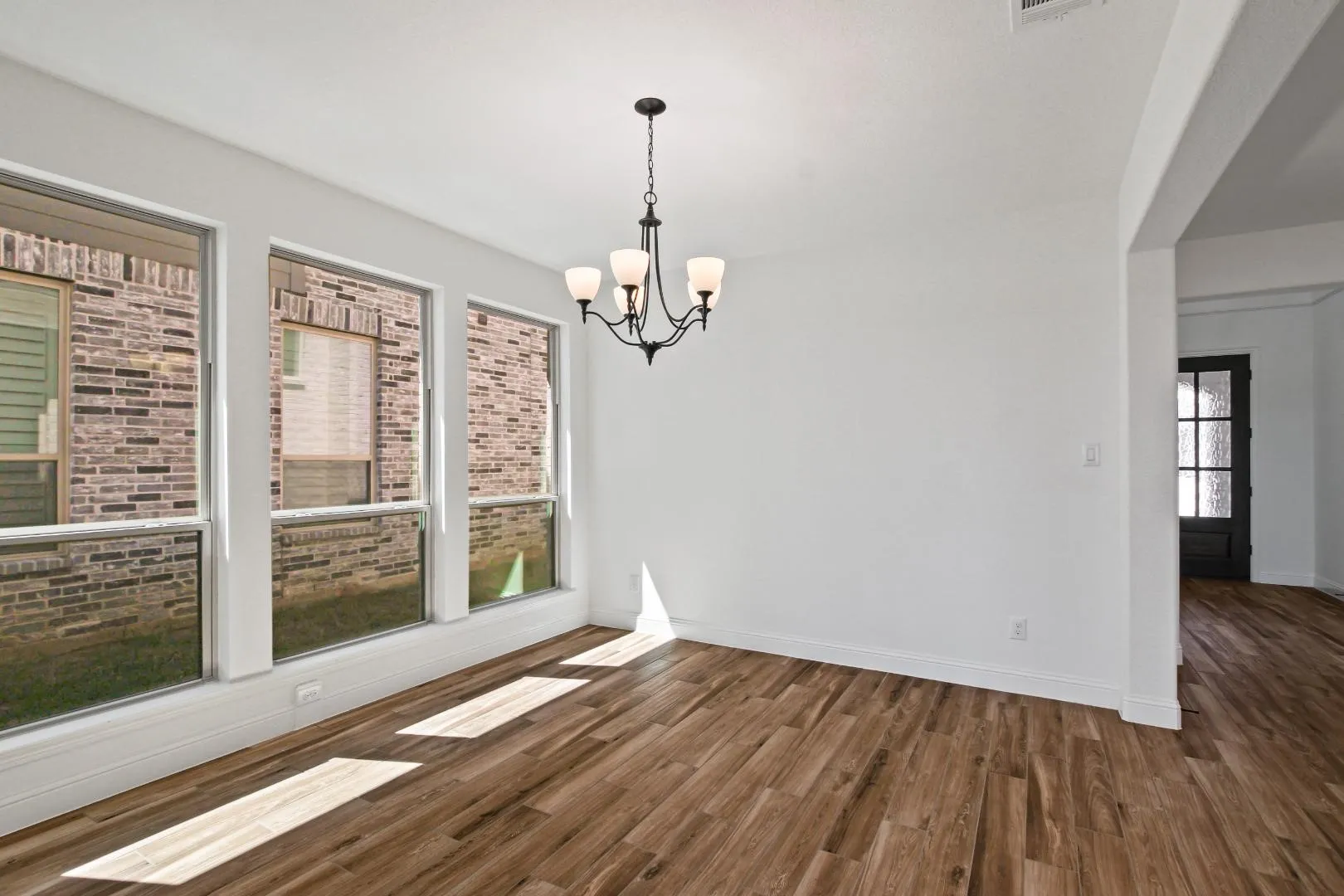 Single Family Residence For Rent in Collin County , 774 Corner Post Path, Celina, Texas 75009, 4 Bedroom, 4 Bathroom, 2 Garage spaces, 3,446 Sqft, built in 2019, mls#21407953, Real Estate Agent in Celina, Homes For Rent in Collin county, Homes For Rent in Celina, Realtor in Celina Texas, Real Estate Brokerage Independent Realty Texas, Luminita Cordes Realtor