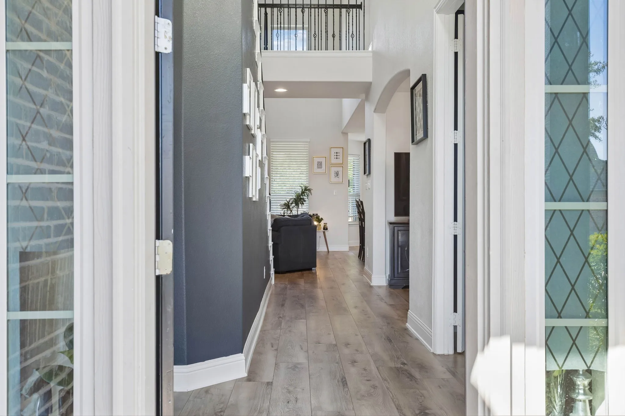 Single Family Residence For Sale in Collin County , 1308 Caney Creek Lane, Mc Kinney, Texas 75071, 4 Bedroom, 4 Bathroom, 2 Garage spaces, 2,738 Sqft, built in 2016, mls#21407432, Real Estate Agent in Mc Kinney, Homes For Sale in Collin county, Homes For Sale in Mc Kinney, Realtor in Mc Kinney Texas, Real Estate Brokerage Independent Realty Texas, Luminita Cordes Realtor