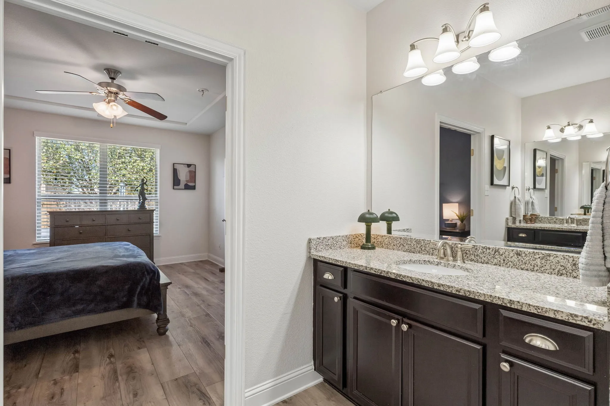 Single Family Residence For Sale in Collin County , 1308 Caney Creek Lane, Mc Kinney, Texas 75071, 4 Bedroom, 4 Bathroom, 2 Garage spaces, 2,738 Sqft, built in 2016, mls#21407432, Real Estate Agent in Mc Kinney, Homes For Sale in Collin county, Homes For Sale in Mc Kinney, Realtor in Mc Kinney Texas, Real Estate Brokerage Independent Realty Texas, Luminita Cordes Realtor
