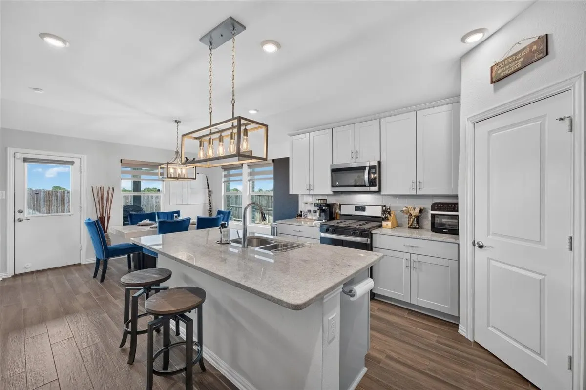 Single Family Residence For Rent in Rockwall County , 365 Mohan Drive, Royse City, Texas 75189, 4 Bedroom, 3 Bathroom, 2 Garage spaces, 2,226 Sqft, built in 2022, mls#21408110, Real Estate Agent in Royse City, Homes For Rent in Rockwall county, Homes For Rent in Royse City, Realtor in Royse City Texas, Real Estate Brokerage Independent Realty Texas, Luminita Cordes Realtor