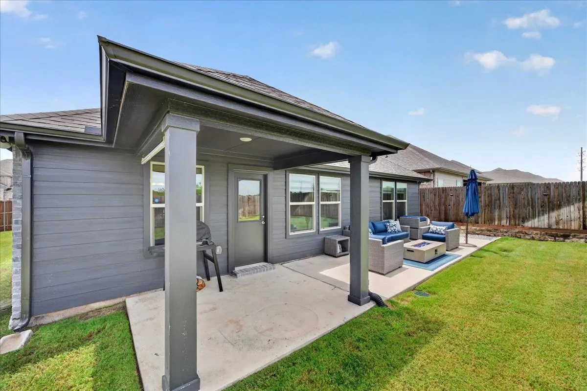 Single Family Residence For Rent in Rockwall County , 365 Mohan Drive, Royse City, Texas 75189, 4 Bedroom, 3 Bathroom, 2 Garage spaces, 2,226 Sqft, built in 2022, mls#21408110, Real Estate Agent in Royse City, Homes For Rent in Rockwall county, Homes For Rent in Royse City, Realtor in Royse City Texas, Real Estate Brokerage Independent Realty Texas, Luminita Cordes Realtor