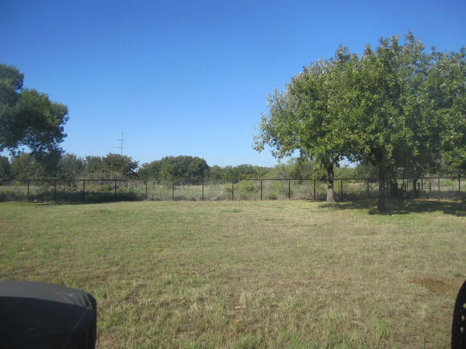 Single Family Residence For Sale in Wise County , 508 S Hovey Street, Chico, Texas 76431, 3 Bedroom, 2 Bathroom, 2 Garage spaces, 1,470 Sqft, built in 1979, mls#21405683, Real Estate Agent in Chico, Homes For Sale in Wise county, Homes For Sale in Chico, Realtor in Chico Texas, Real Estate Brokerage Independent Realty Texas, Luminita Cordes Realtor