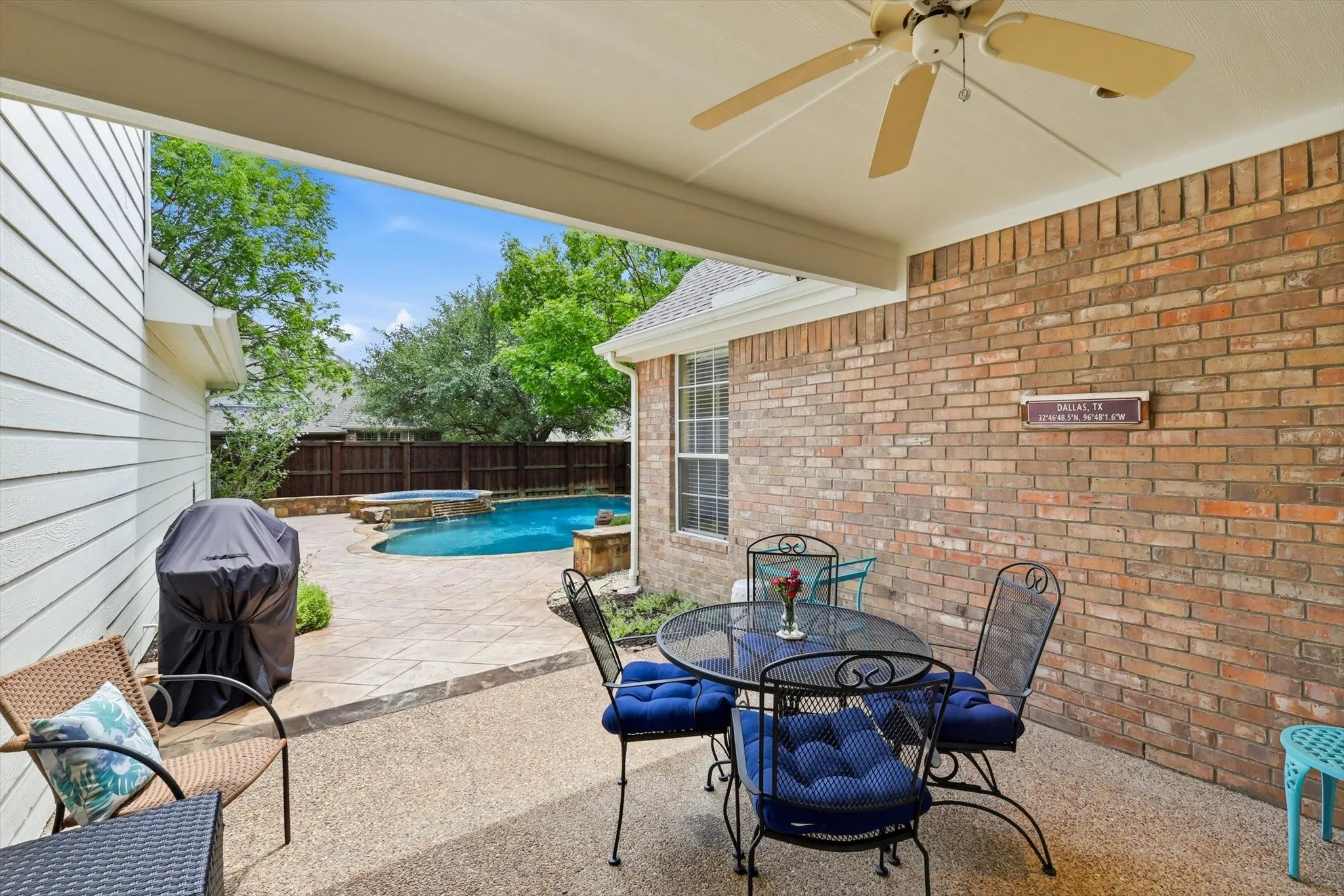 Single Family Residence For Sale in Collin County , 1908 San Carlos Avenue, Allen, Texas 75002, 5 Bedroom, 3 Bathroom, 3 Garage spaces, 3,276 Sqft, built in 2001, mls#21407553, Real Estate Agent in Allen, Homes For Sale in Collin county, Homes For Sale in Allen, Realtor in Allen Texas, Real Estate Brokerage Independent Realty Texas, Luminita Cordes Realtor