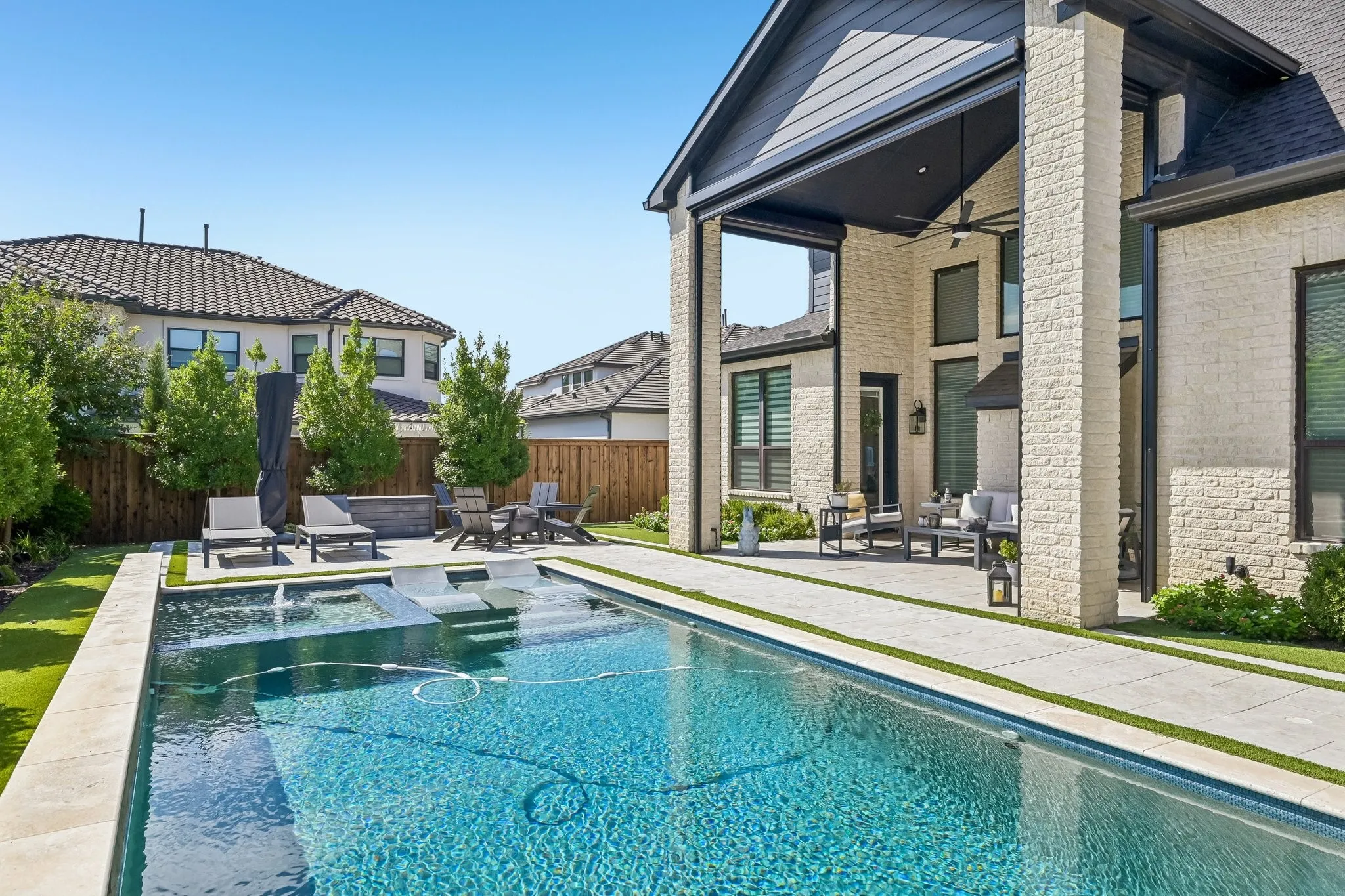 Single Family Residence For Sale in Denton County , 7142 Whiskbroom Drive, Frisco, Texas 75036, 4 Bedroom, 5 Bathroom, 3 Garage spaces, 4,690 Sqft, built in 2020, mls#21408081, Real Estate Agent in Frisco, Homes For Sale in Denton county, Homes For Sale in Frisco, Realtor in Frisco Texas, Real Estate Brokerage Independent Realty Texas, Luminita Cordes Realtor