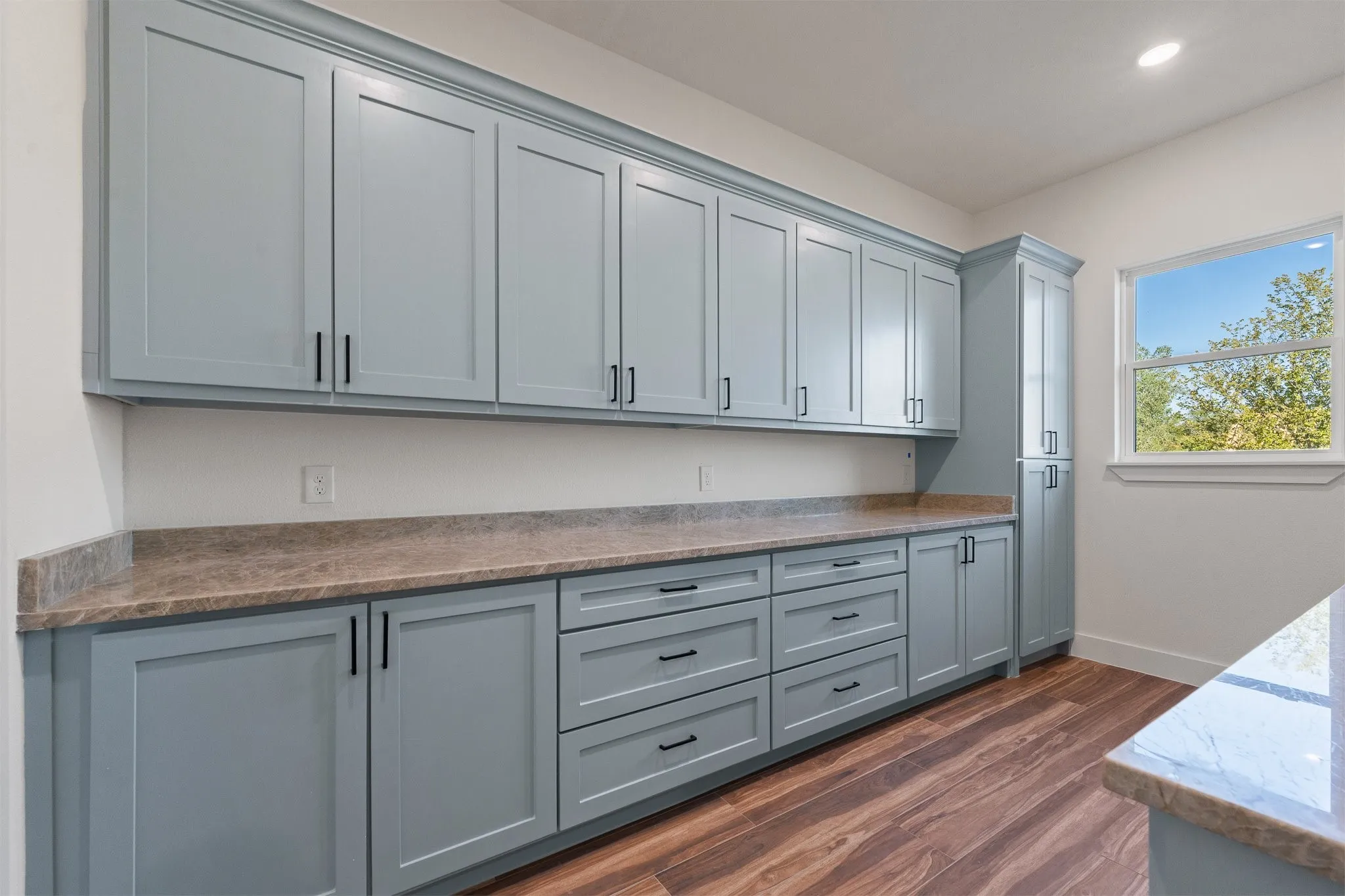 Single Family Residence For Sale in Tarrant County , 3432 Enchanted Acres Drive, Burleson, Texas 76028, 5 Bedroom, 6 Bathroom, 4 Garage spaces, 4,911 Sqft, built in 2026, mls#21405595, Real Estate Agent in Burleson, Homes For Sale in Tarrant county, Homes For Sale in Burleson, Realtor in Burleson Texas, Real Estate Brokerage Independent Realty Texas, Luminita Cordes Realtor
