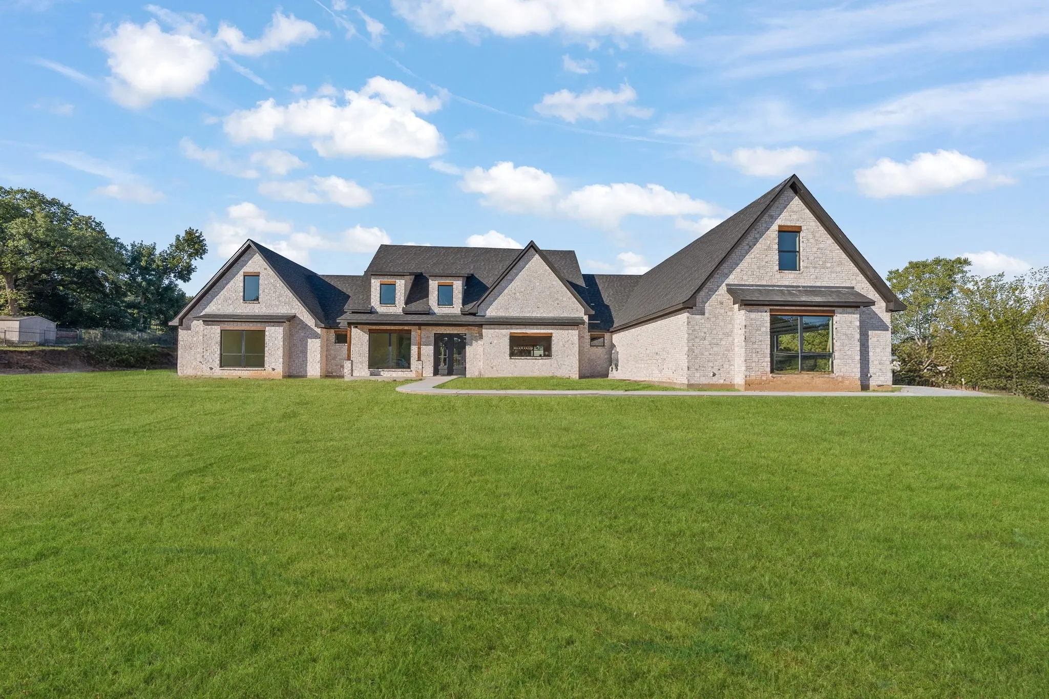 Single Family Residence For Sale in Tarrant County , 3432 Enchanted Acres Drive, Burleson, Texas 76028, 5 Bedroom, 6 Bathroom, 4 Garage spaces, 4,911 Sqft, built in 2026, mls#21405595, Real Estate Agent in Burleson, Homes For Sale in Tarrant county, Homes For Sale in Burleson, Realtor in Burleson Texas, Real Estate Brokerage Independent Realty Texas, Luminita Cordes Realtor