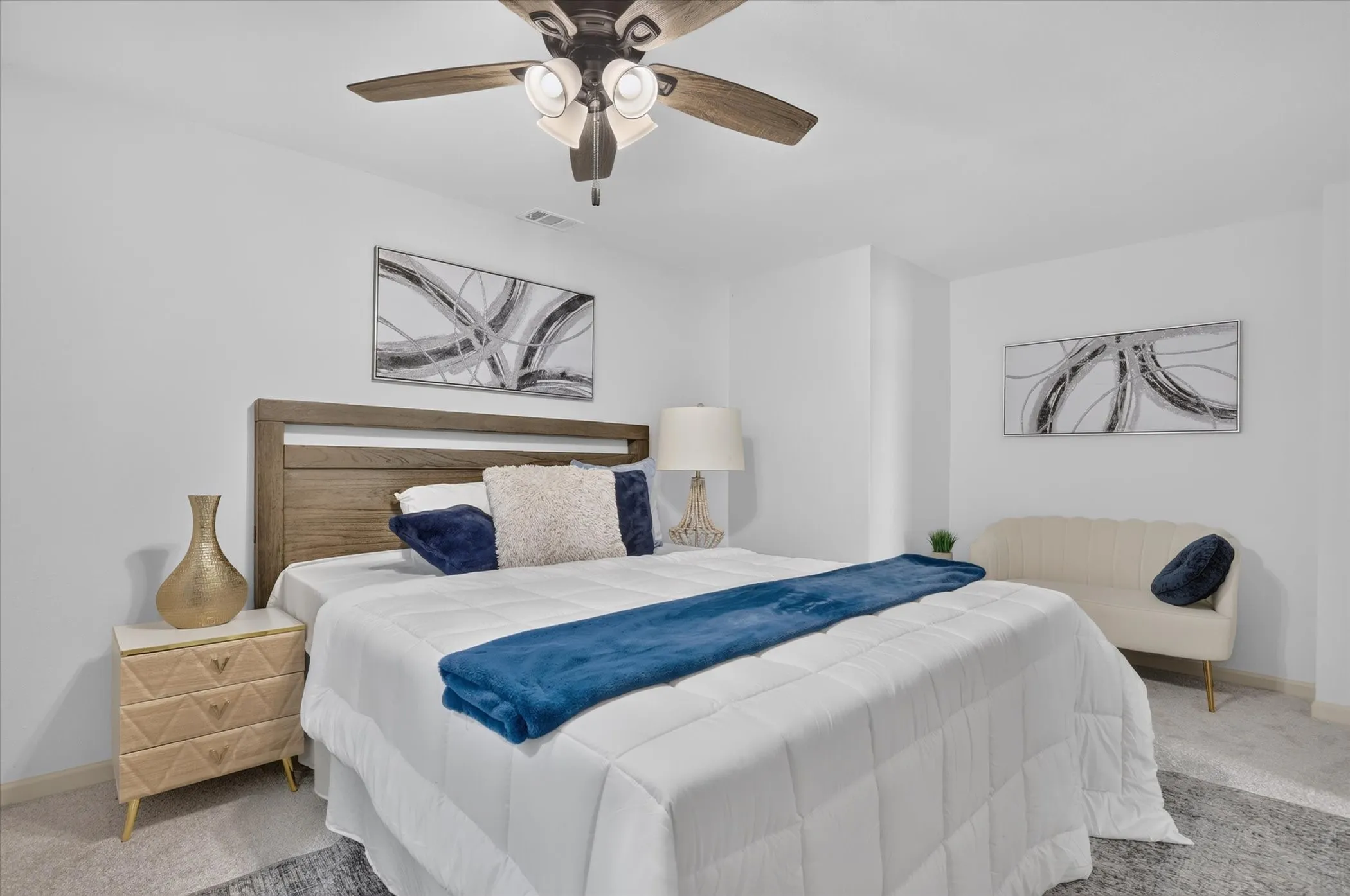 Single Family Residence For Sale in Parker County , 71 Crown Road, Willow Park, Texas 76087, 3 Bedroom, 2 Bathroom, 2 Garage spaces, 1,534 Sqft, built in 1930, mls#21408037, Real Estate Agent in Willow Park, Homes For Sale in Parker county, Homes For Sale in Willow Park, Realtor in Willow Park Texas, Real Estate Brokerage Independent Realty Texas, Luminita Cordes Realtor