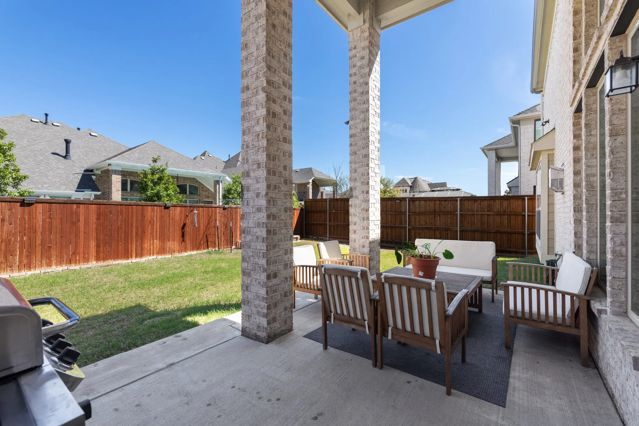 Single Family Residence For Rent in Collin County , 4827 Saguaro Ridge, Mc Kinney, Texas 75070, 5 Bedroom, 4 Bathroom, 2 Garage spaces, 3,314 Sqft, built in 2019, mls#21407106, Real Estate Agent in Mc Kinney, Homes For Rent in Collin county, Homes For Rent in Mc Kinney, Realtor in Mc Kinney Texas, Real Estate Brokerage Independent Realty Texas, Luminita Cordes Realtor
