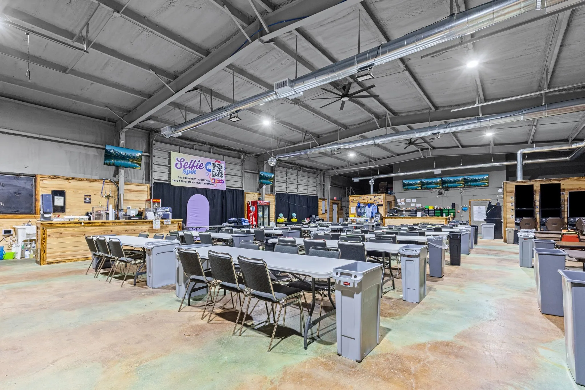 Warehouse For Sale in Wood County , 4216 W State Highway 154, Yantis, Texas 75497, 0, 0, Garage spaces, 0 Sqft, built in 1996, mls#21408138, Real Estate Agent in Yantis, Homes For Sale in Wood county, Homes For Sale in Yantis, Realtor in Yantis Texas, Real Estate Brokerage Independent Realty Texas, Luminita Cordes Realtor