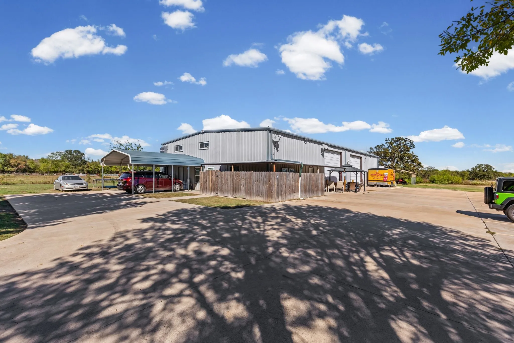 Warehouse For Sale in Wood County , 4216 W State Highway 154, Yantis, Texas 75497, 0, 0, Garage spaces, 0 Sqft, built in 1996, mls#21408138, Real Estate Agent in Yantis, Homes For Sale in Wood county, Homes For Sale in Yantis, Realtor in Yantis Texas, Real Estate Brokerage Independent Realty Texas, Luminita Cordes Realtor