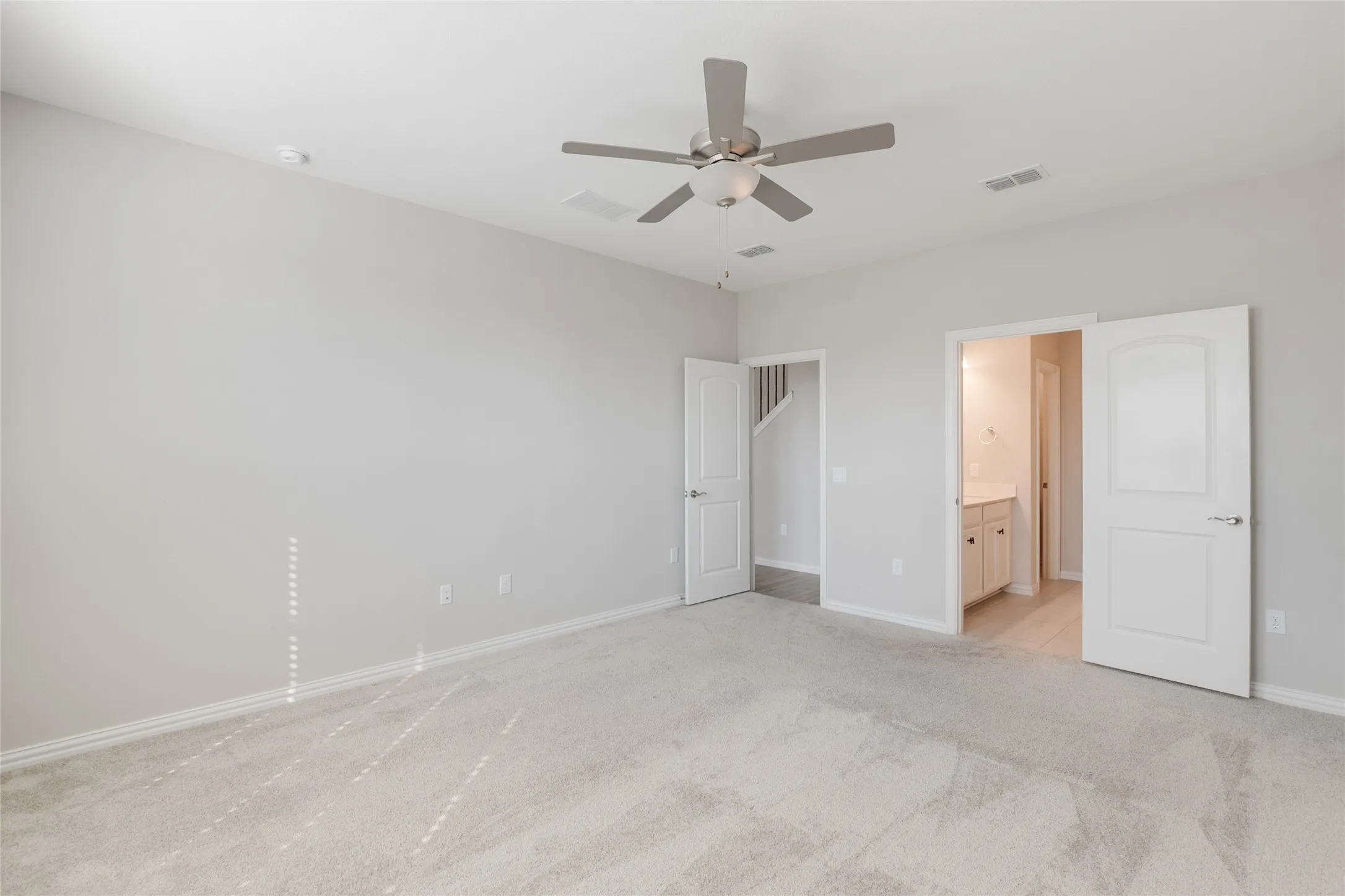 Single Family Residence For Sale in Rockwall County , 215 Hadley Lane, Fate, Texas 75087, 4 Bedroom, 3 Bathroom, 2 Garage spaces, 3,058 Sqft, built in 2021, mls#21408116, Real Estate Agent in Fate, Homes For Sale in Rockwall county, Homes For Sale in Fate, Realtor in Fate Texas, Real Estate Brokerage Independent Realty Texas, Luminita Cordes Realtor