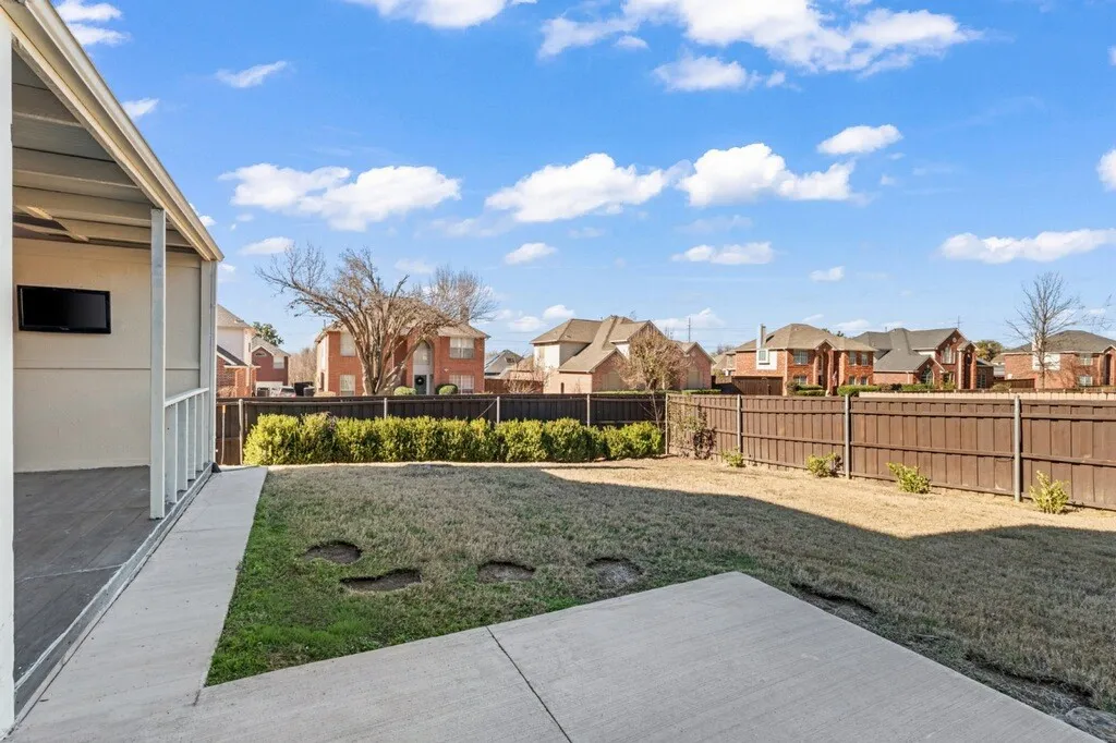 Single Family Residence For Sale in Denton County , 1464 Summerhill Drive, Carrollton, Texas 75007, 4 Bedroom, 3 Bathroom, 2 Garage spaces, 2,640 Sqft, built in 1999, mls#21408153, Real Estate Agent in Carrollton, Homes For Sale in Denton county, Homes For Sale in Carrollton, Realtor in Carrollton Texas, Real Estate Brokerage Independent Realty Texas, Luminita Cordes Realtor